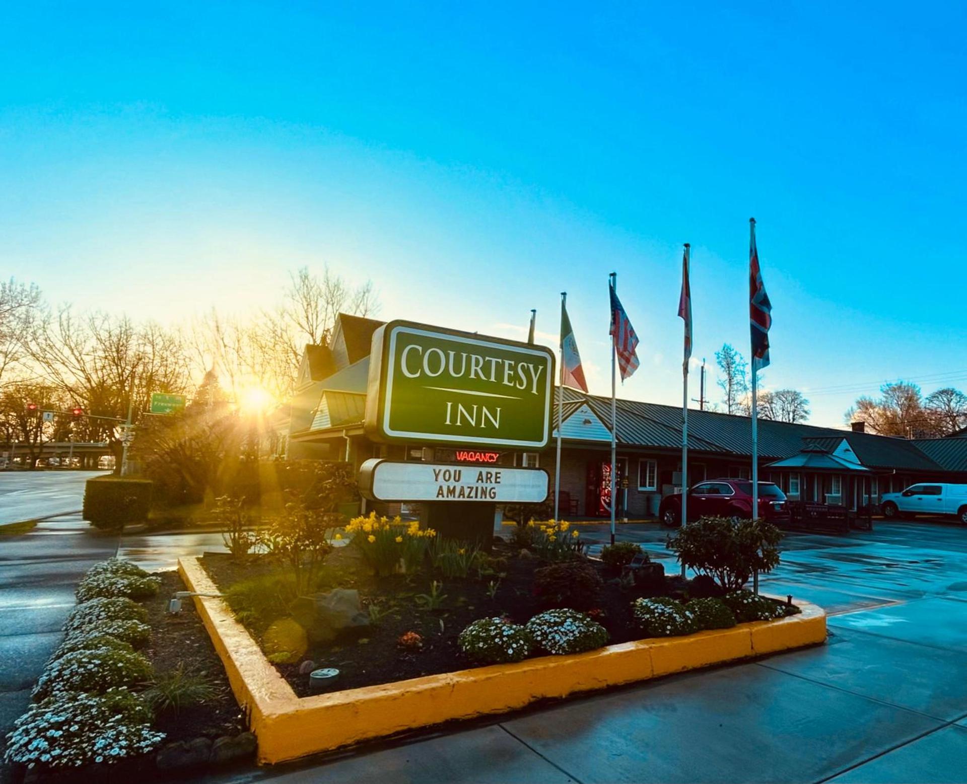 Courtesy Inn Downtown Eugene photo 37