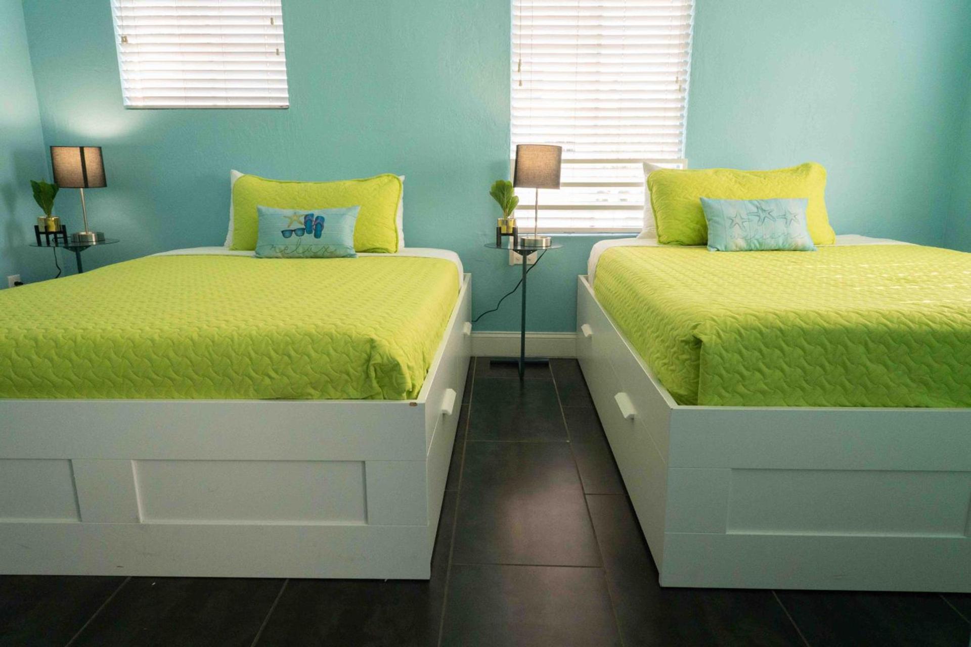 Beds n' Drinks photo 11