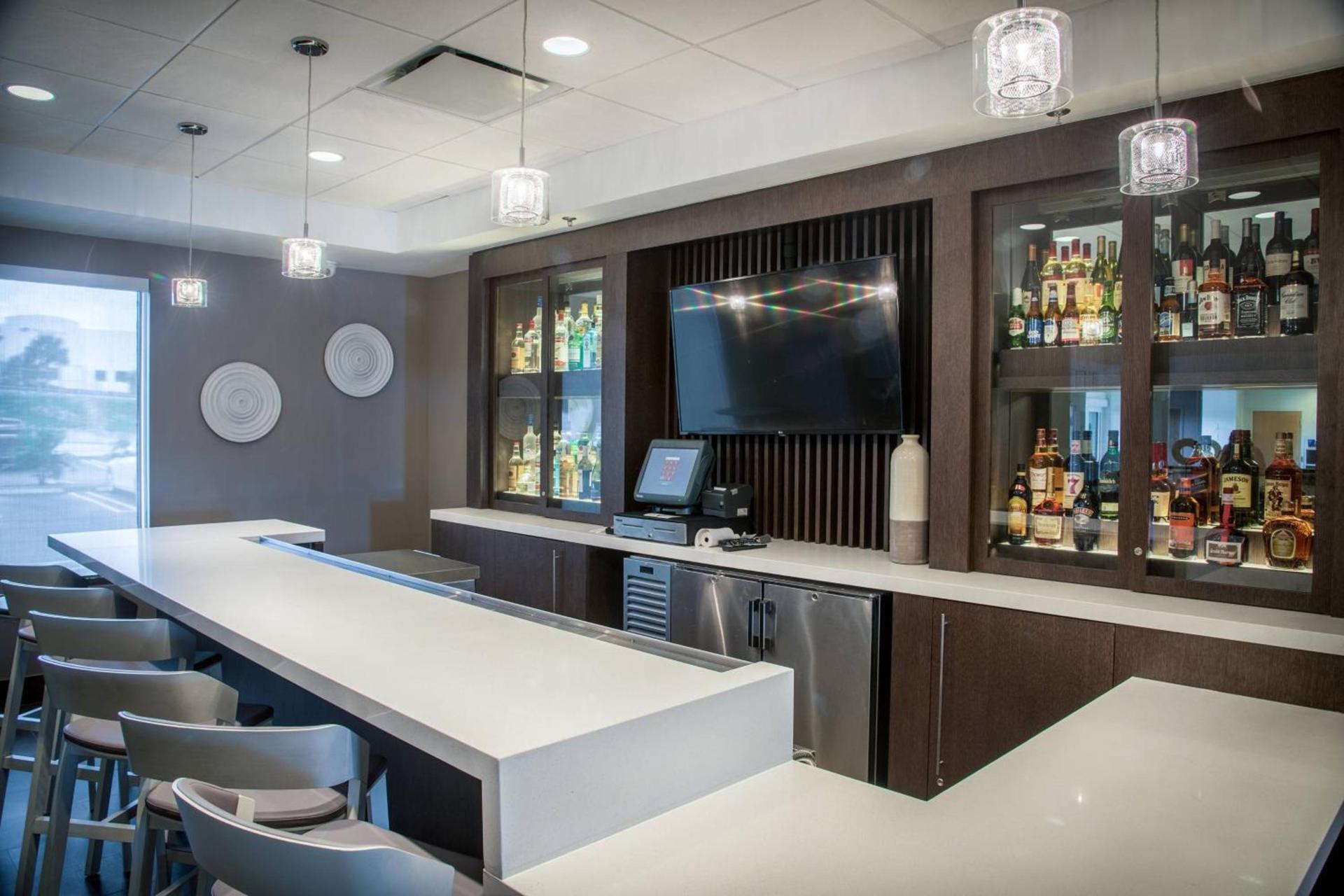 SpringHill Suites by Marriott Miami Airport South Blue Lagoon Area photo 19