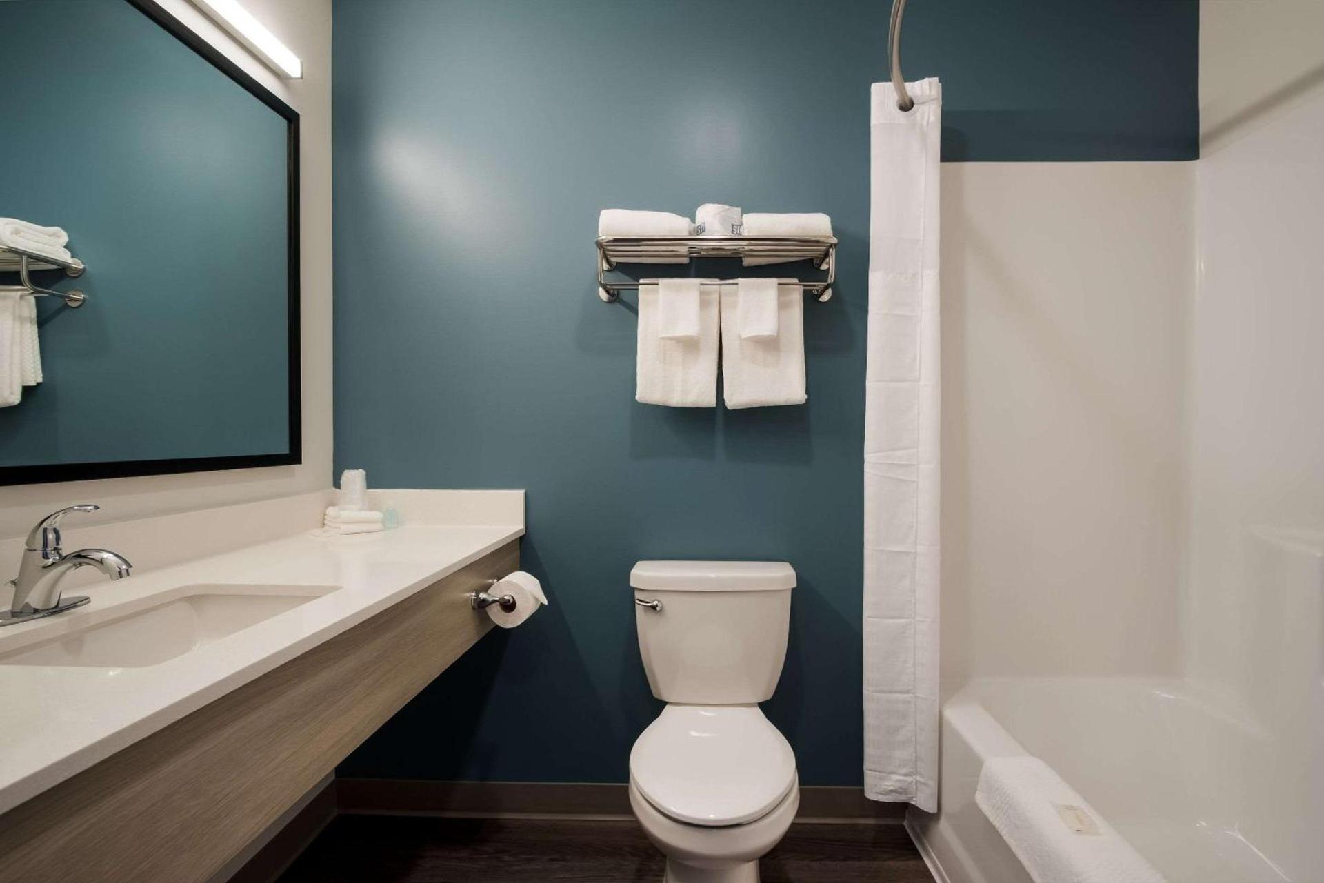 WoodSpring Suites Grand Rapids Kentwood photo 19