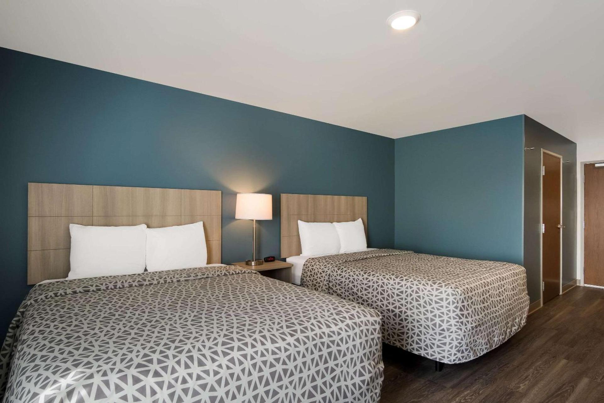 WoodSpring Suites Grand Rapids Kentwood photo 16