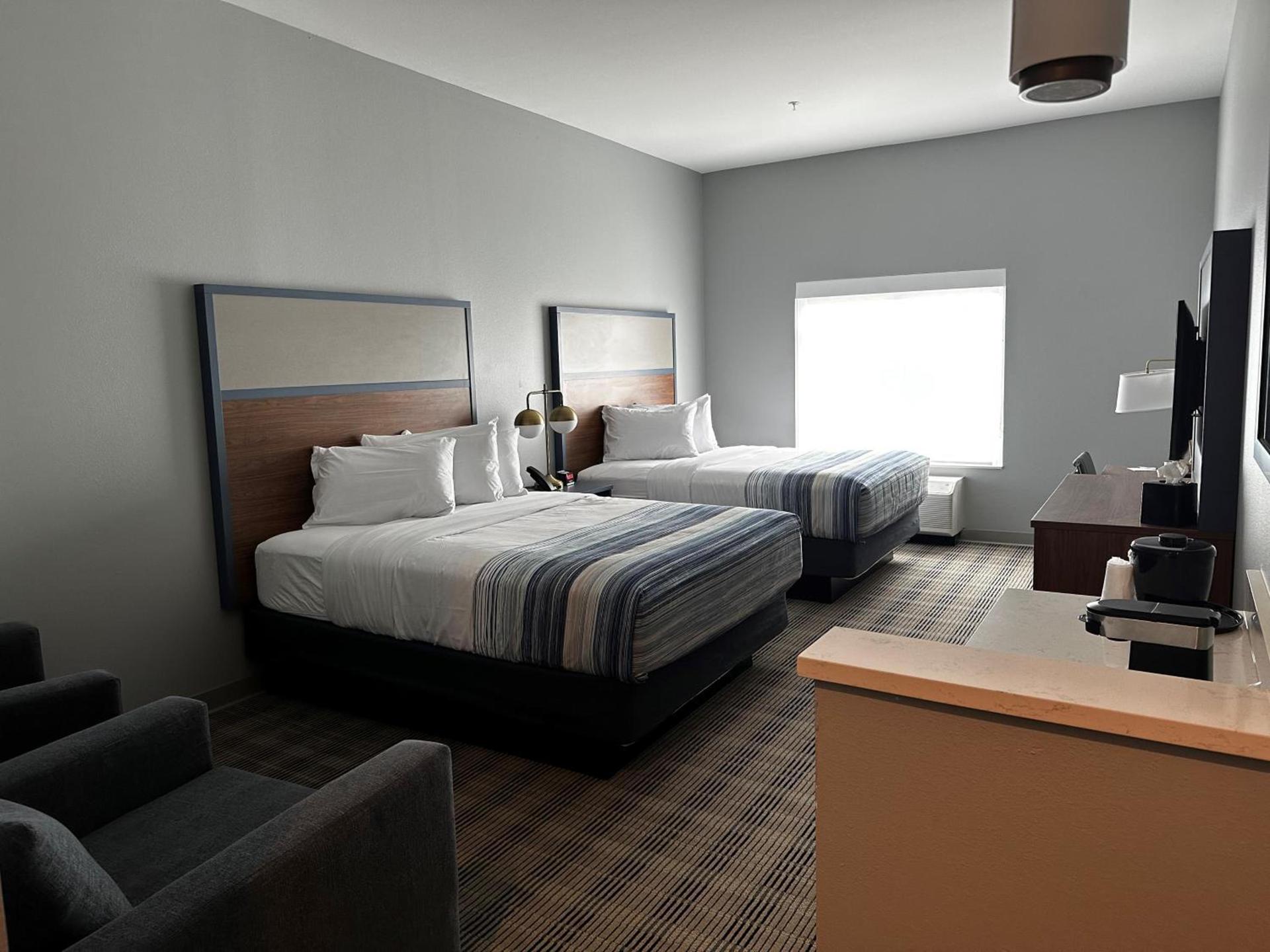 AmericInn by Wyndham Mountain Home photo 47
