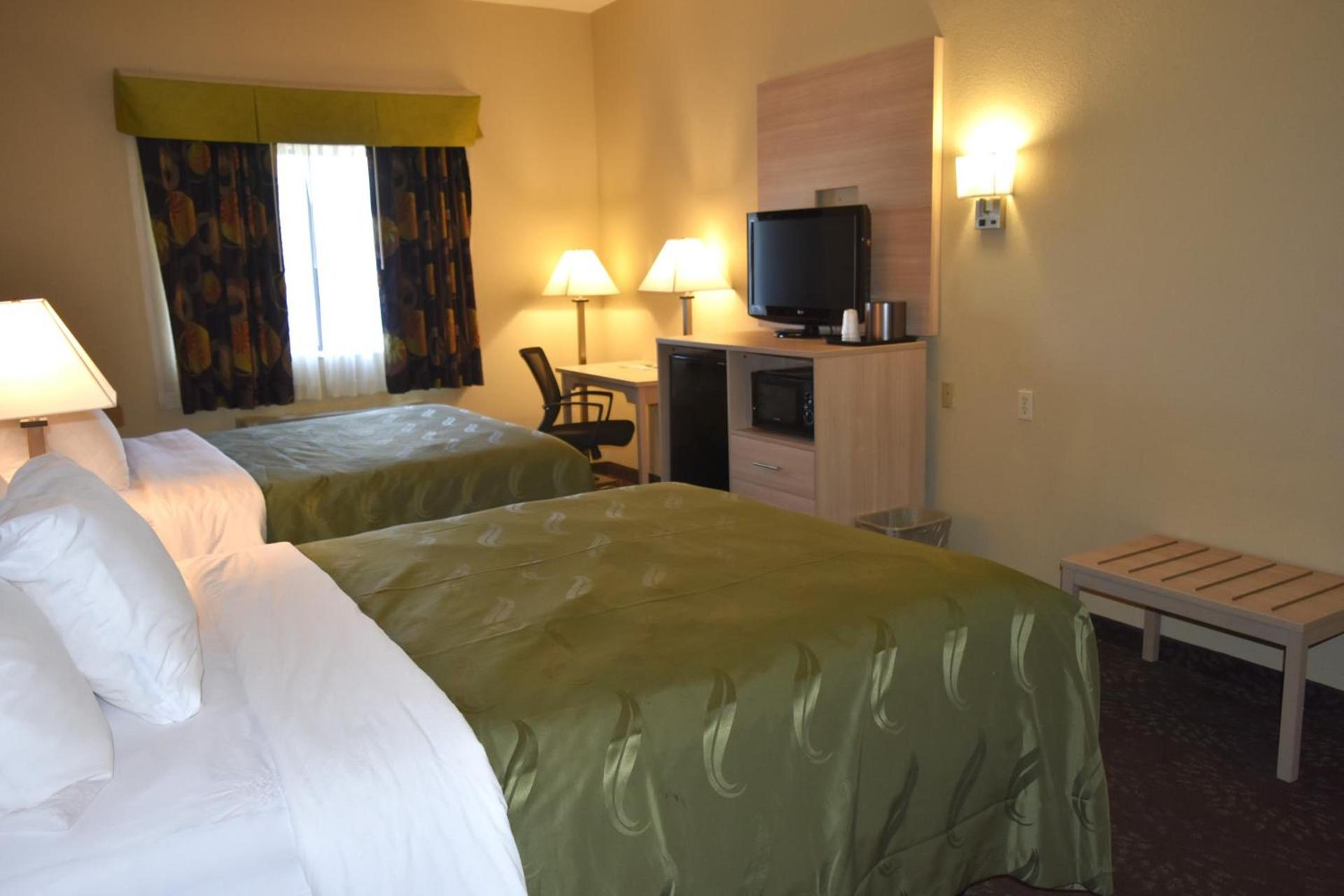 Quality Inn & Suites Brooks Louisville South photo 39