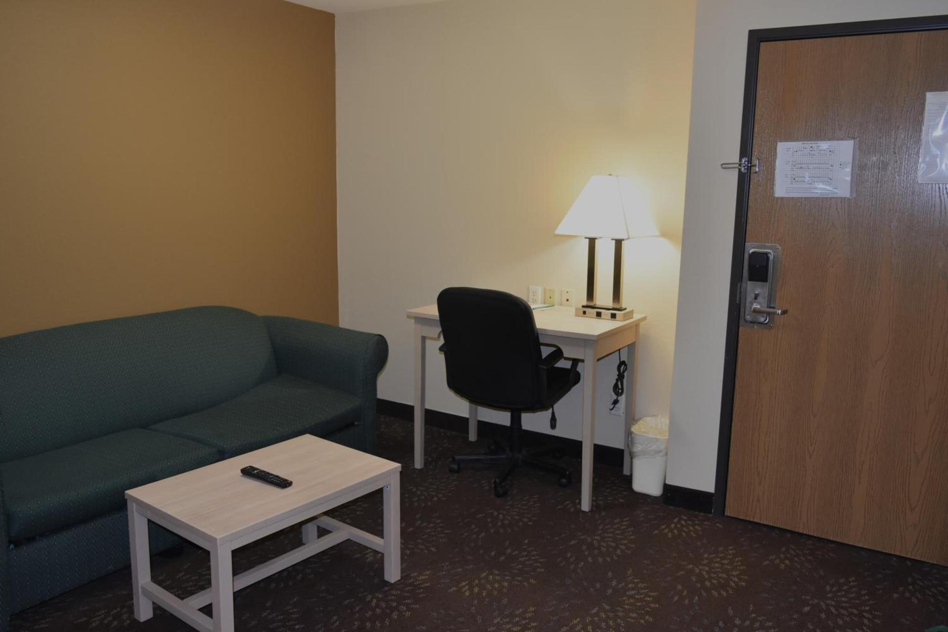 Quality Inn & Suites Brooks Louisville South photo 29