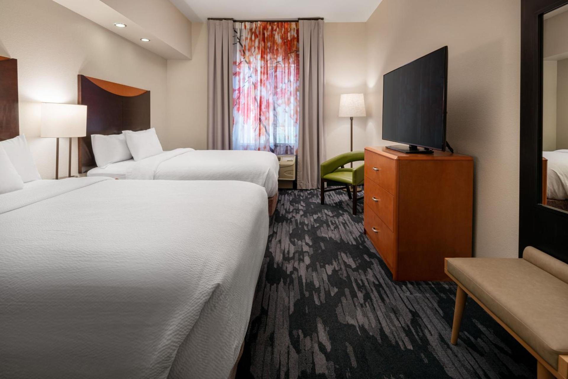 Fairfield Inn & Suites by Marriott Visalia Tulare photo 14