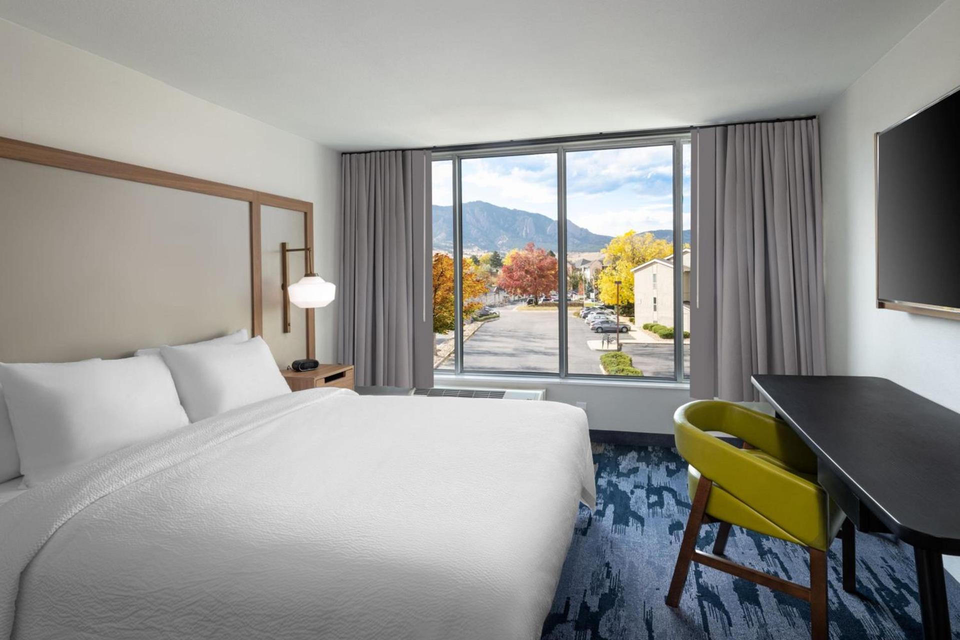 Fairfield Inn & Suites Boulder photo 9