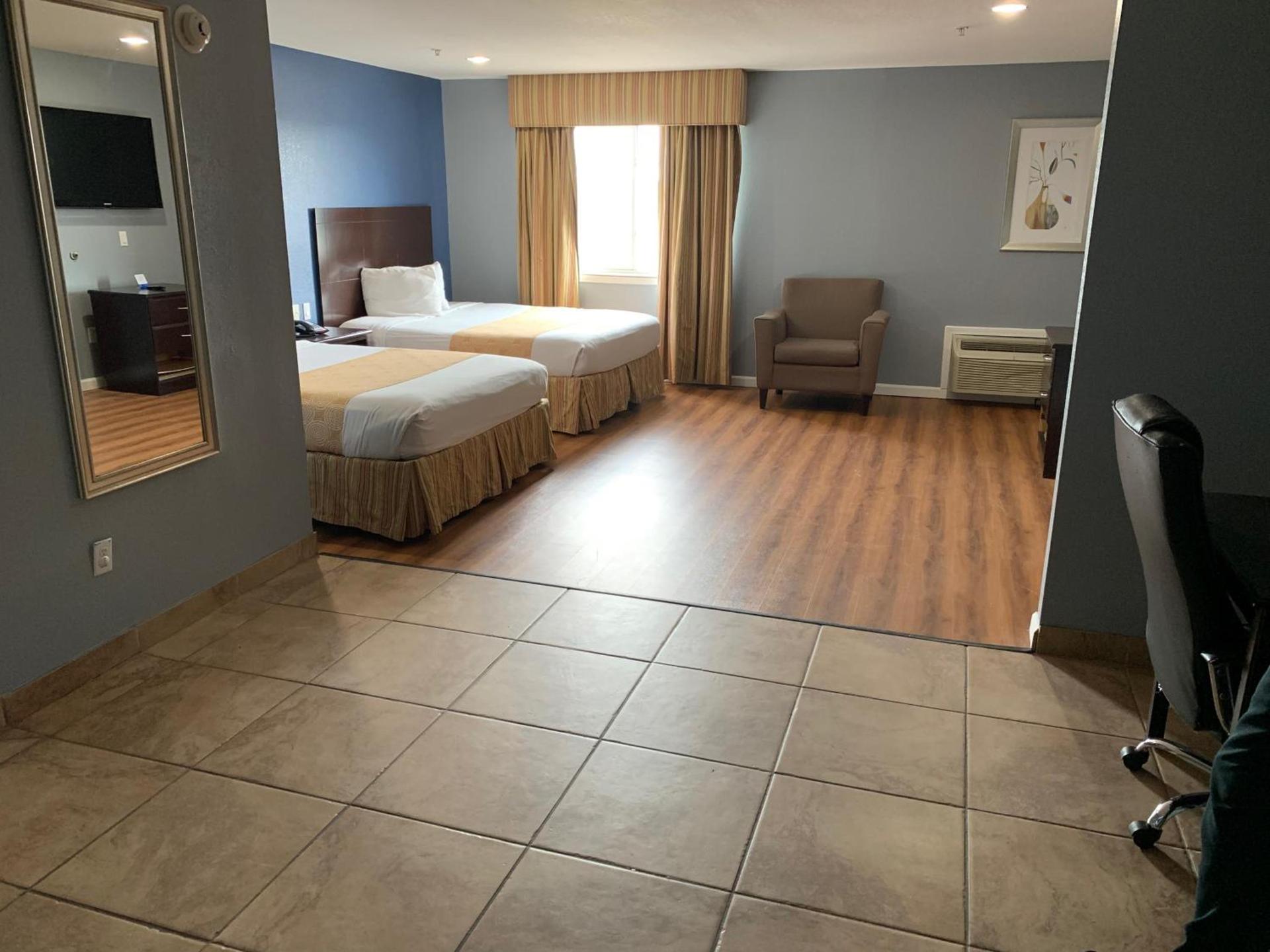 Rodeway Inn & Suites Port Arthur - Groves photo 35