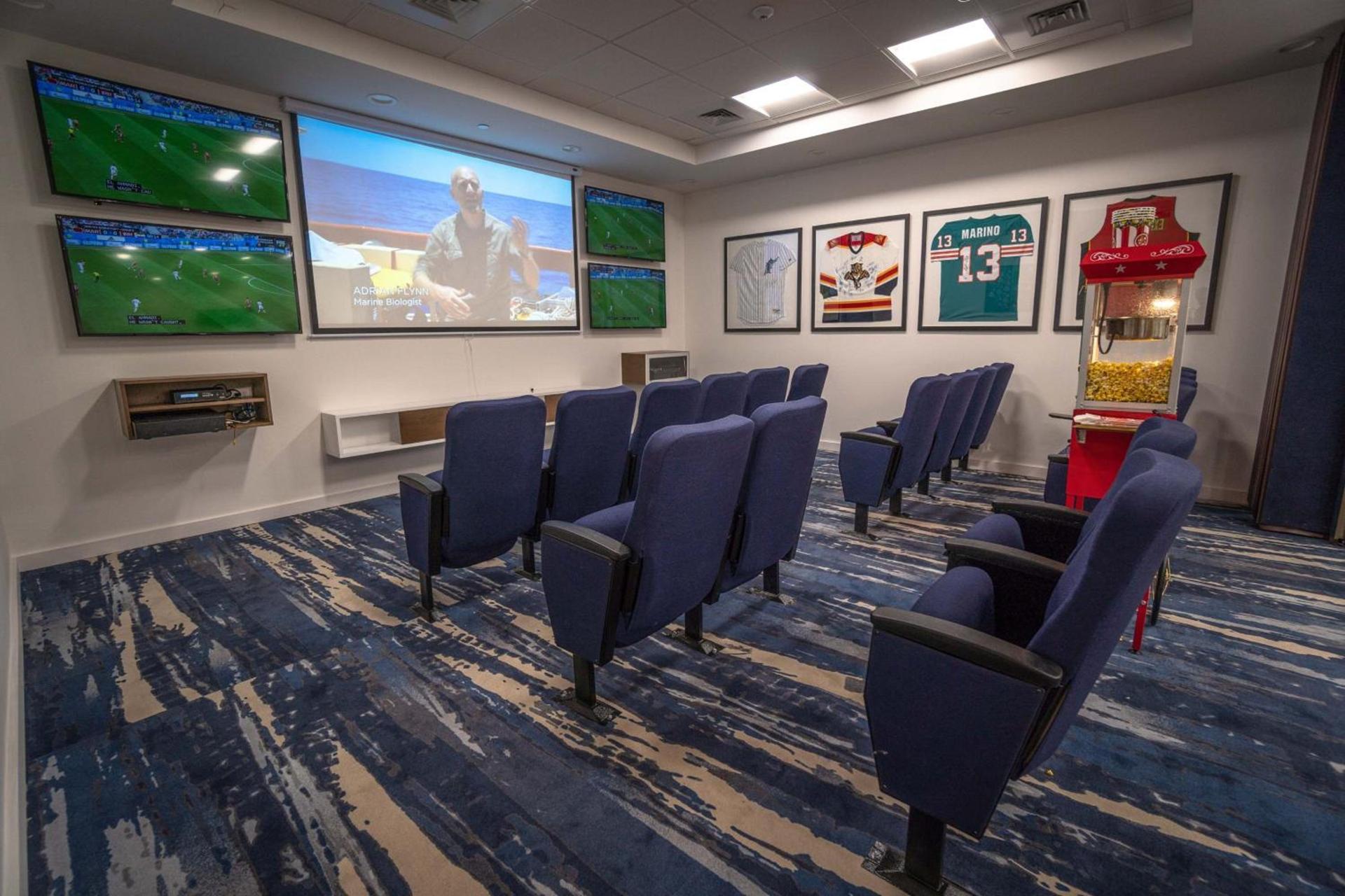 Maritime Hotel Fort Lauderdale Airport & Cruiseport photo 38
