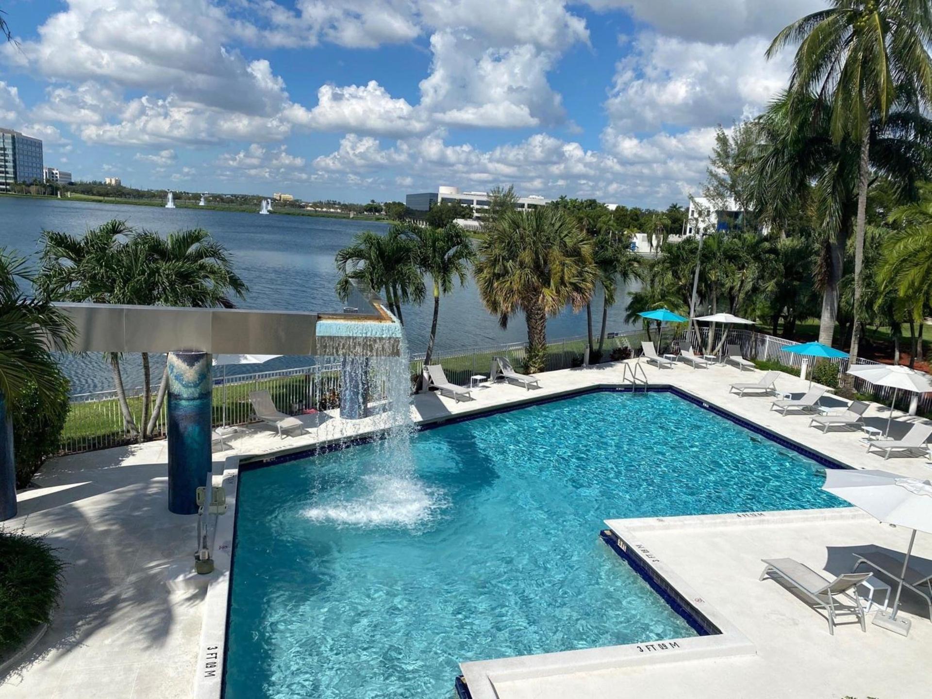Pullman Miami Airport photo 43