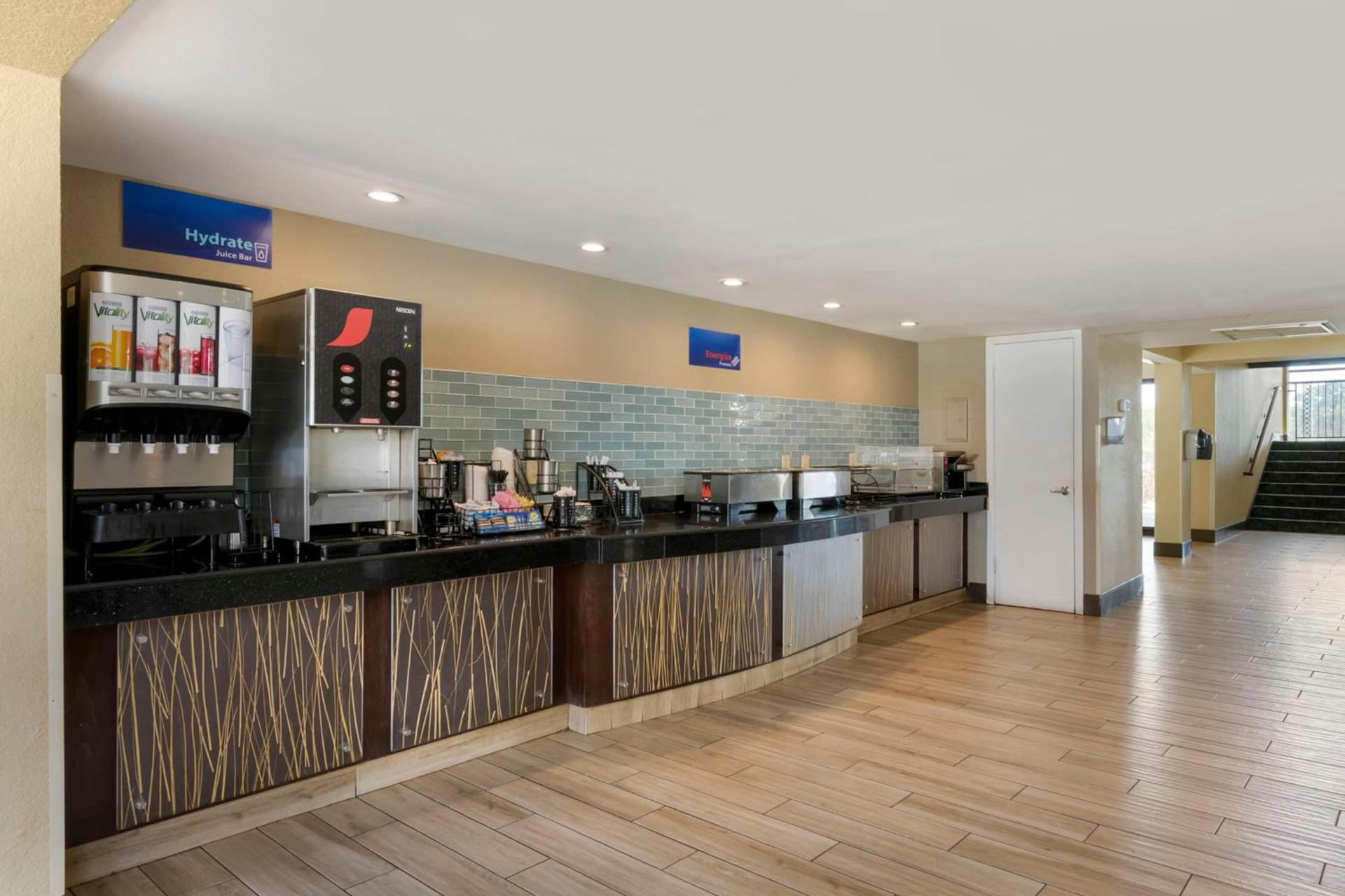 Best Western International Speedway Hotel photo 25