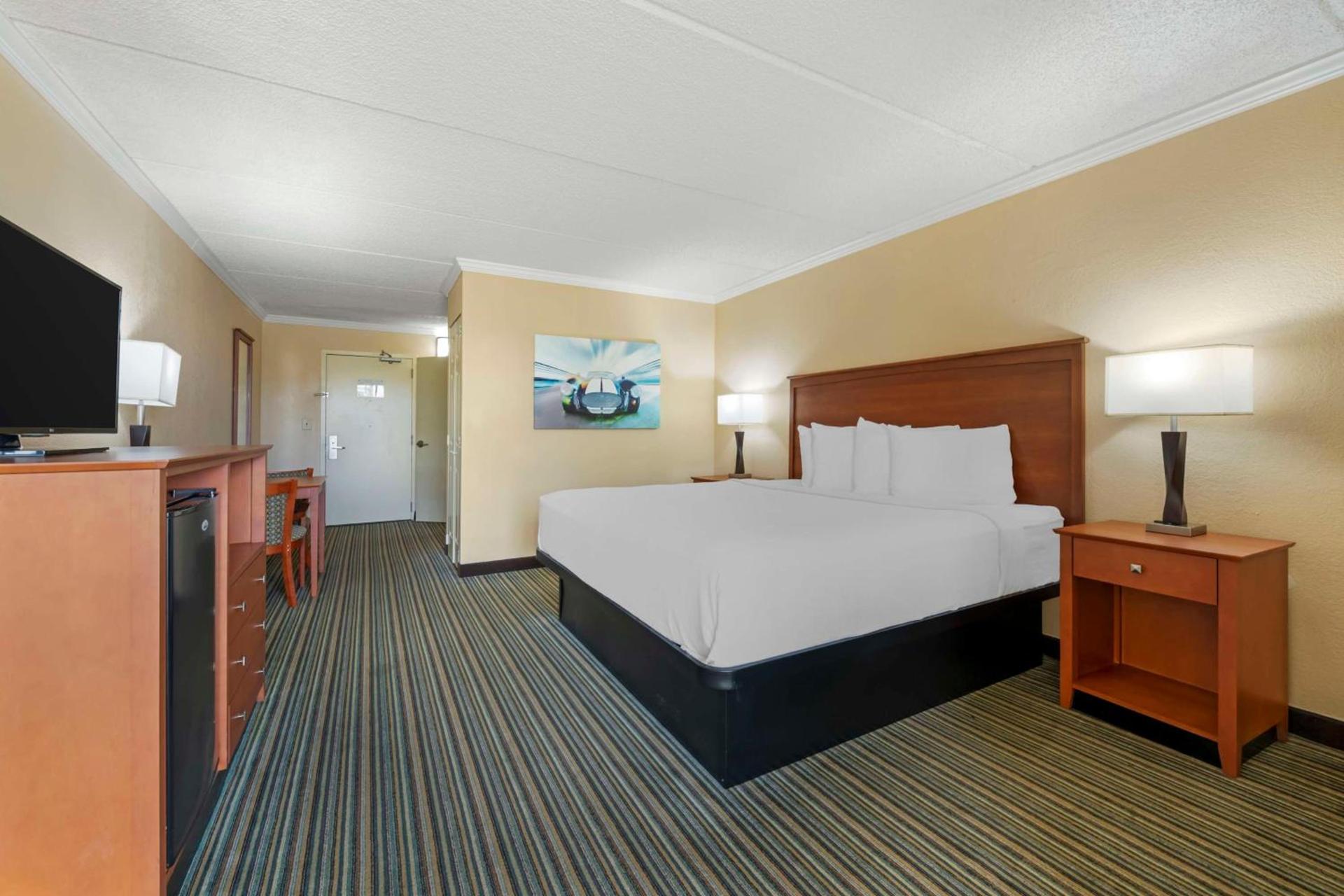 Best Western International Speedway Hotel photo 15