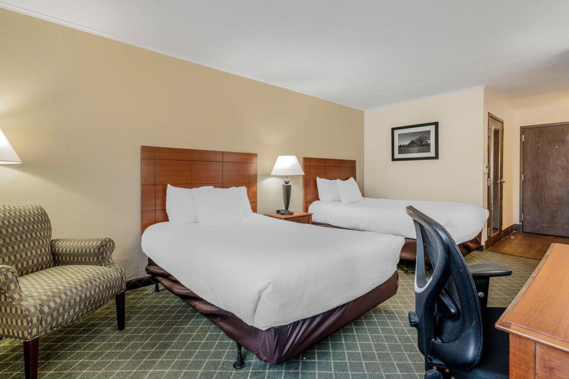 Best Western Plus Augusta Civic Center Inn photo 18