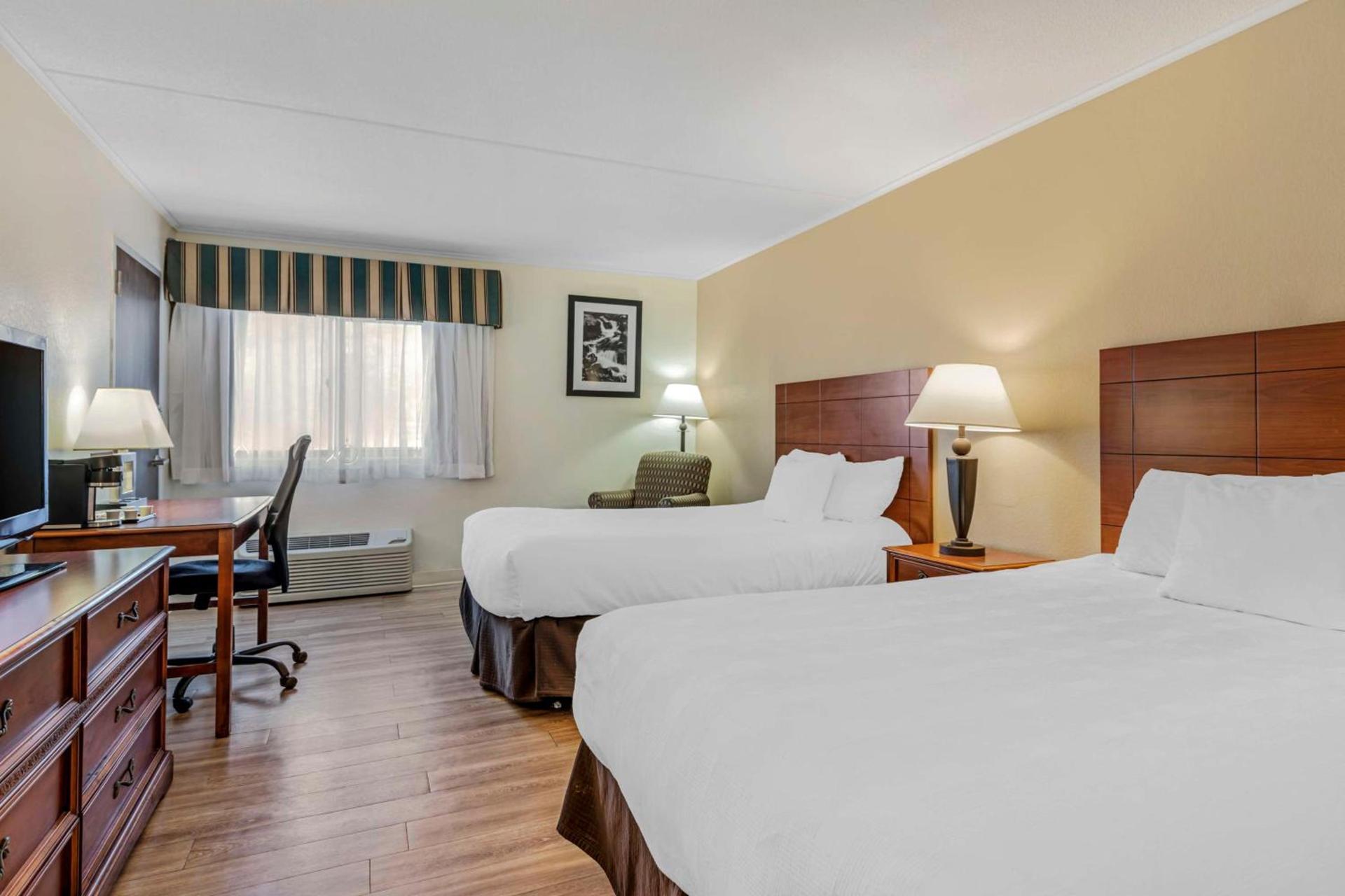 Best Western Plus Augusta Civic Center Inn photo 22