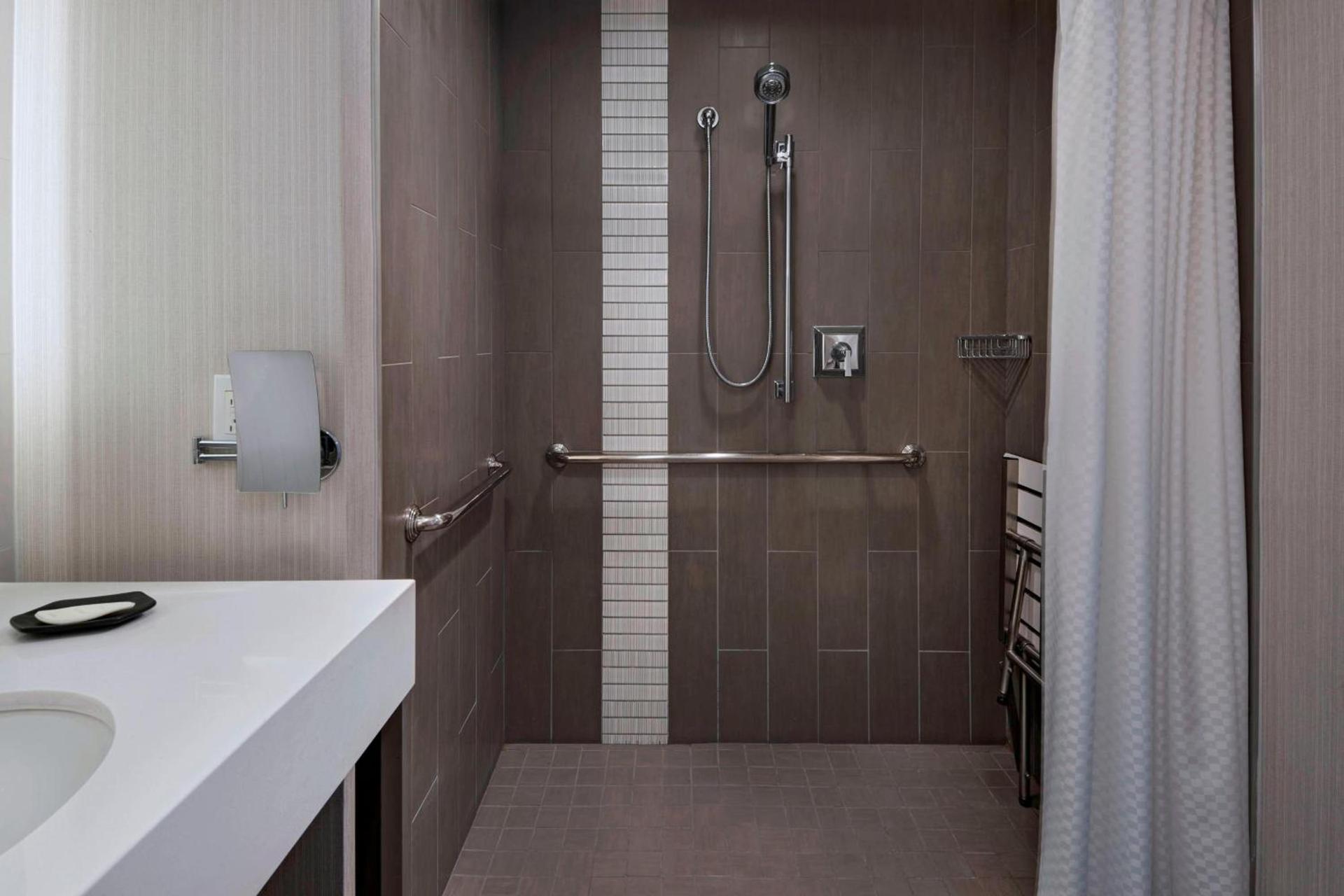 The Westin Austin Downtown photo 25