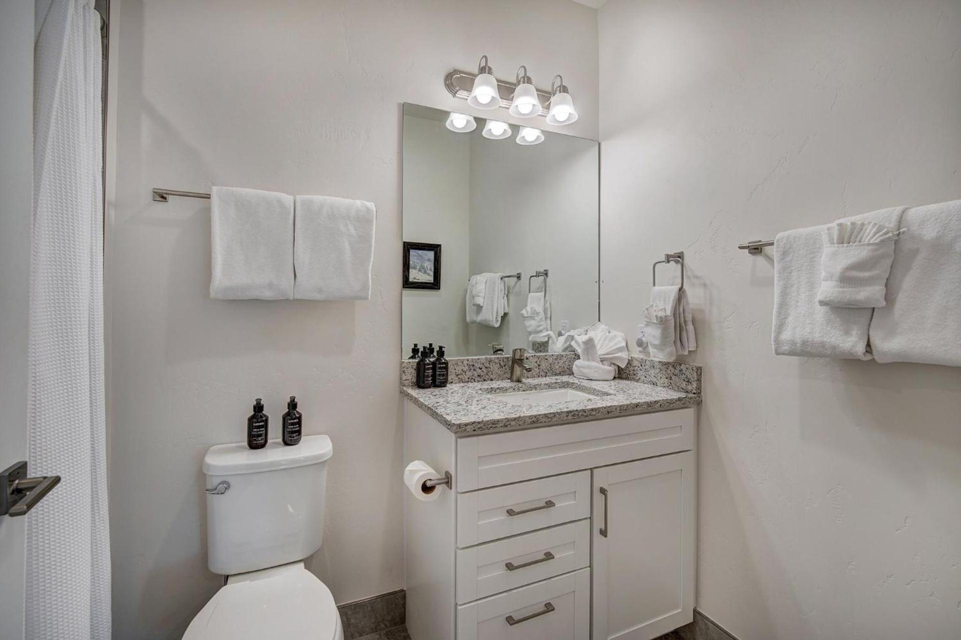 Clearwater Lofts by Vail Resorts photo 12