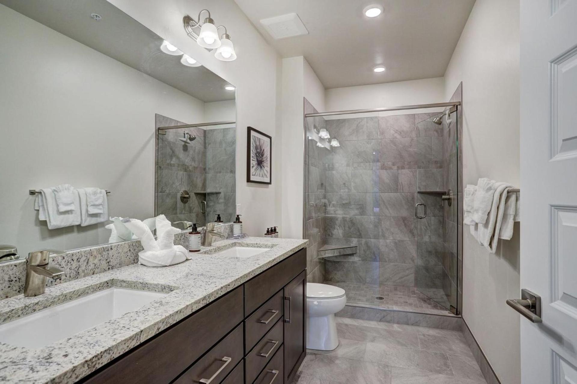 Clearwater Lofts by Vail Resorts photo 31