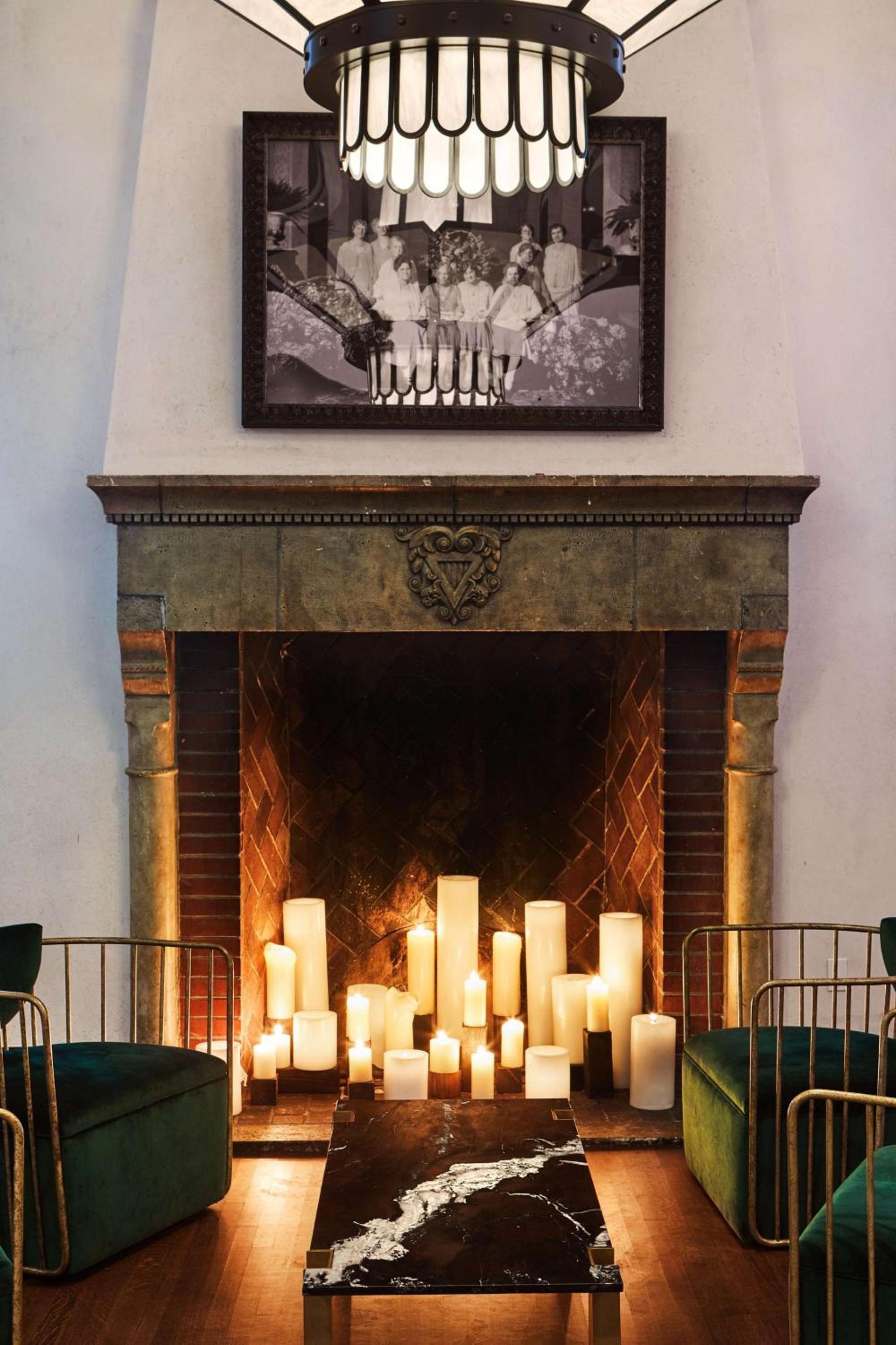 Hotel Figueroa, Unbound Collection by Hyatt photo 12