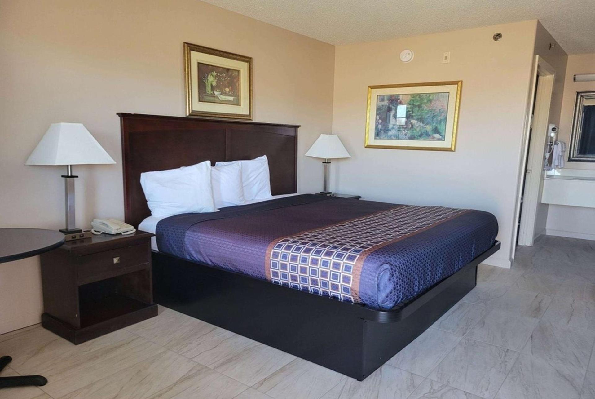 Carom Inn Denham Springs-BatonRouge photo 17