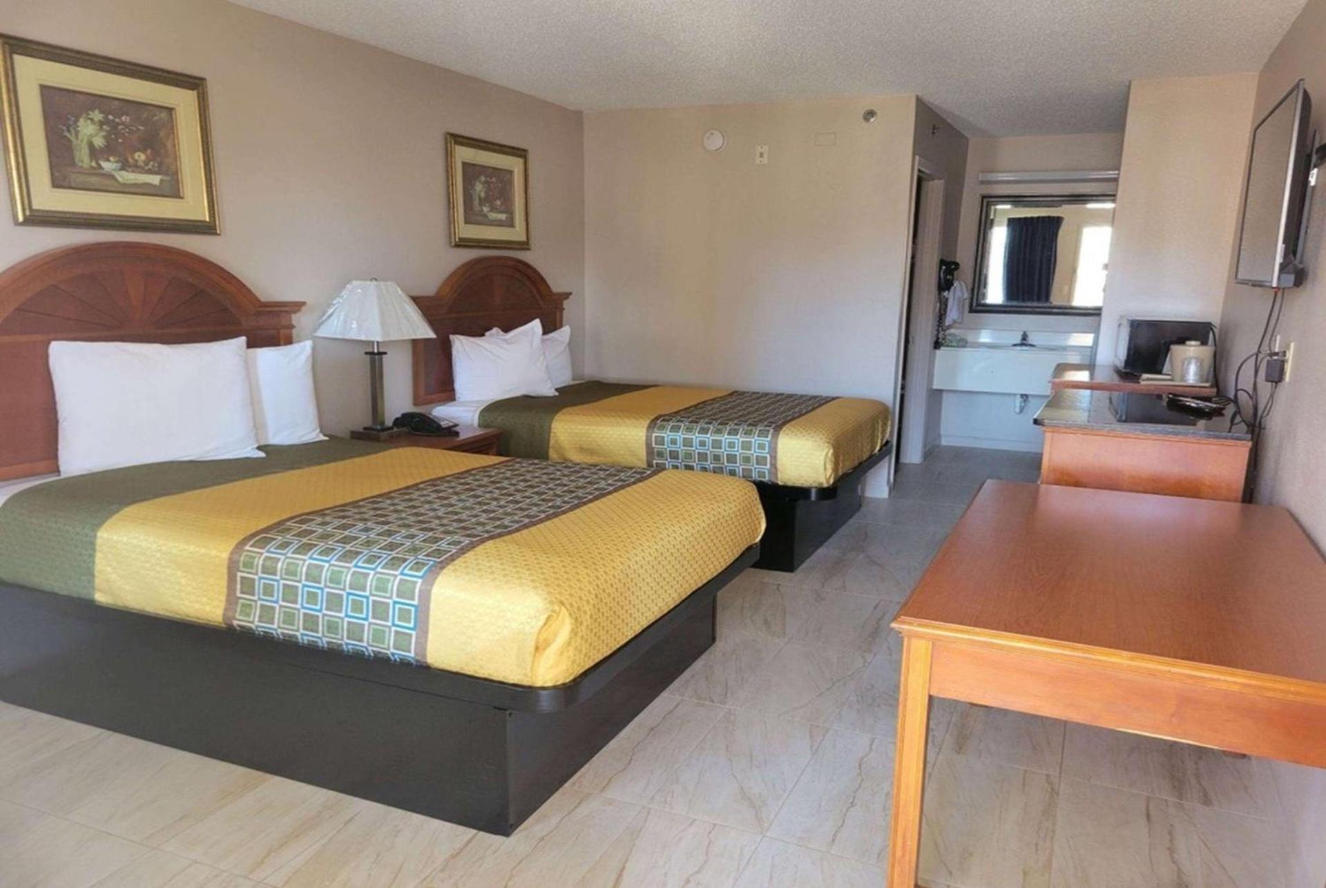 Carom Inn Denham Springs-BatonRouge photo 14