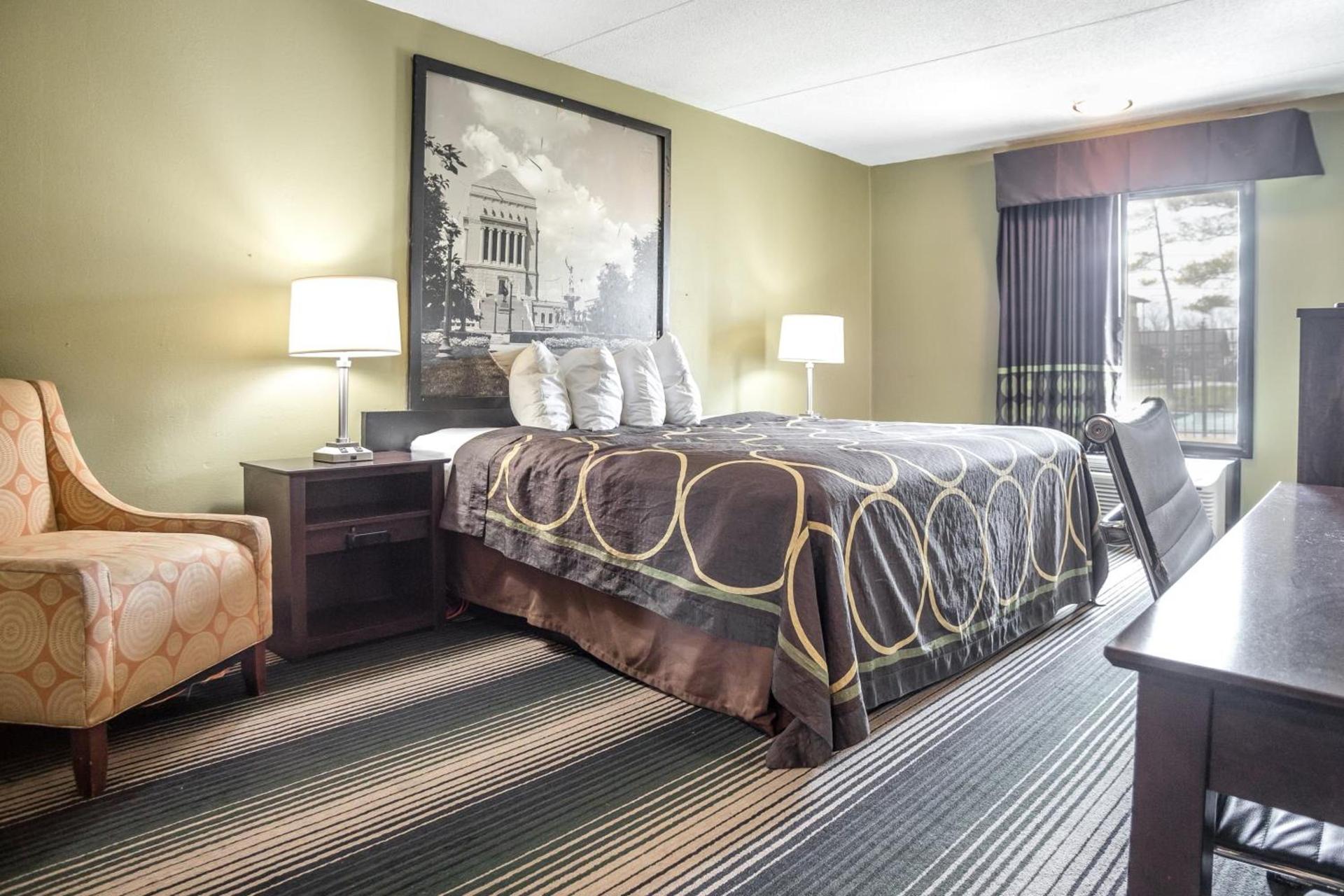 Super 8 by Wyndham Indianapolis South photo 27