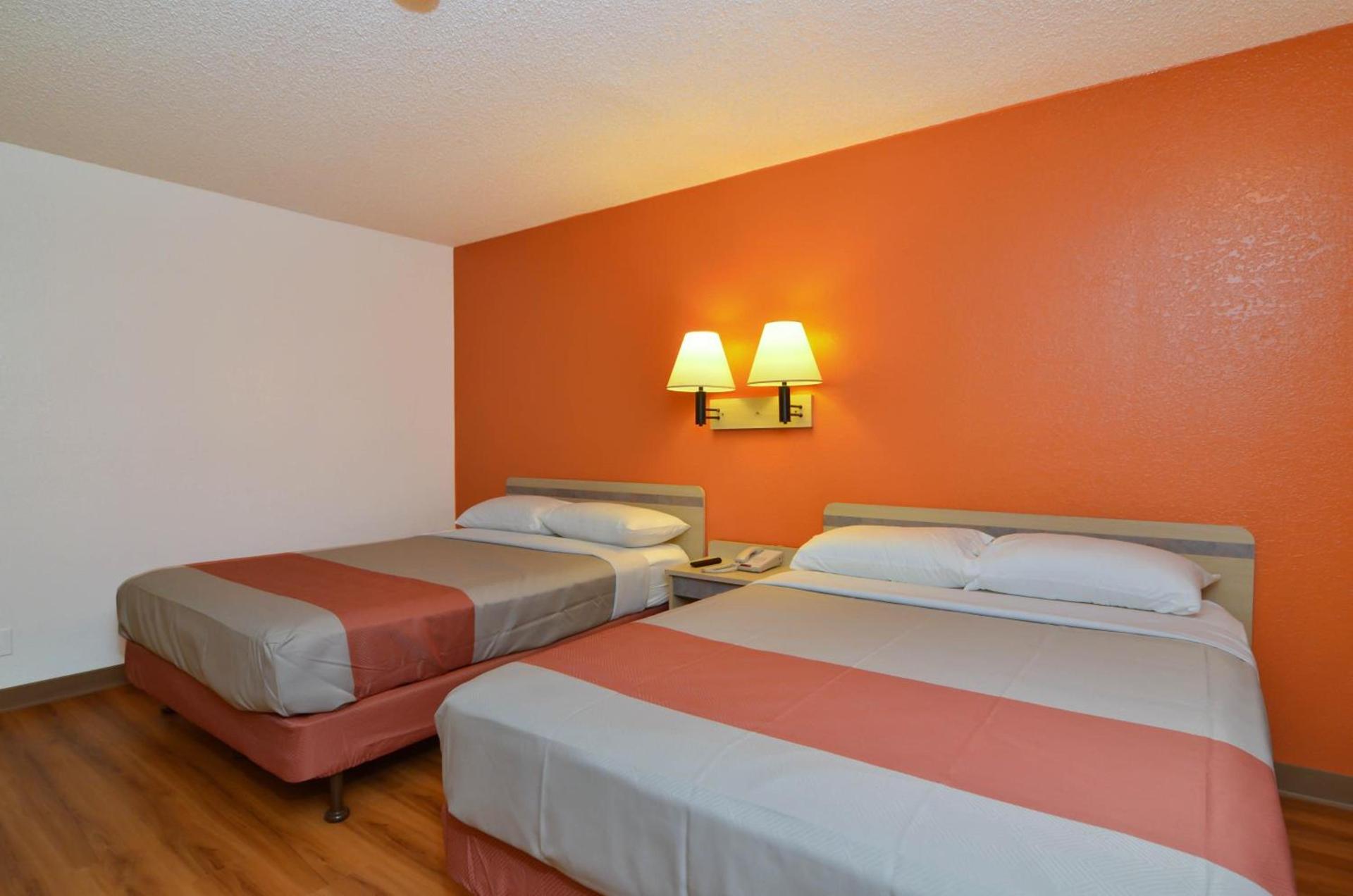 Motel 6-North Palm Springs, CA - North photo 23