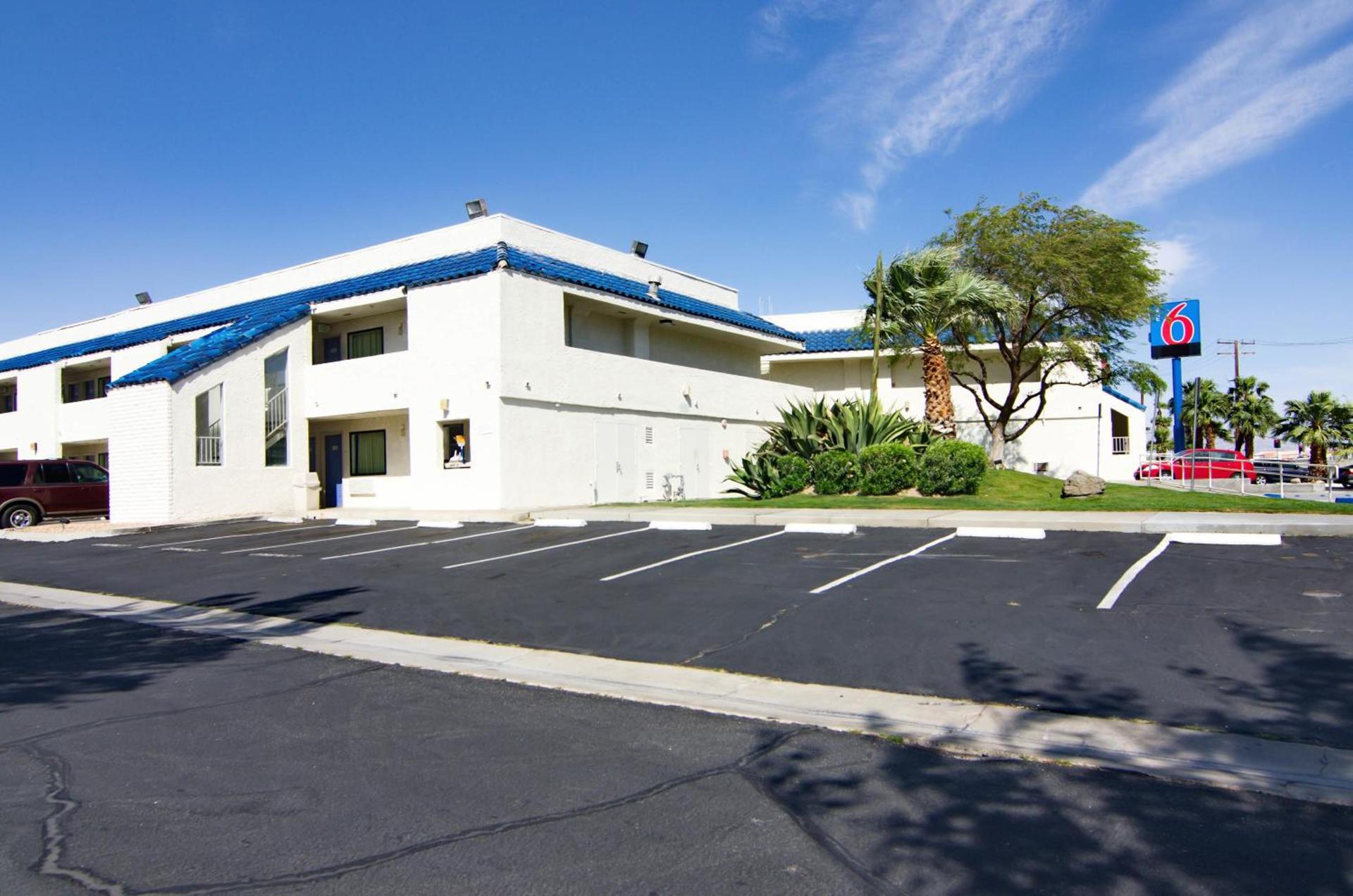 Motel 6-North Palm Springs, CA - North photo 26