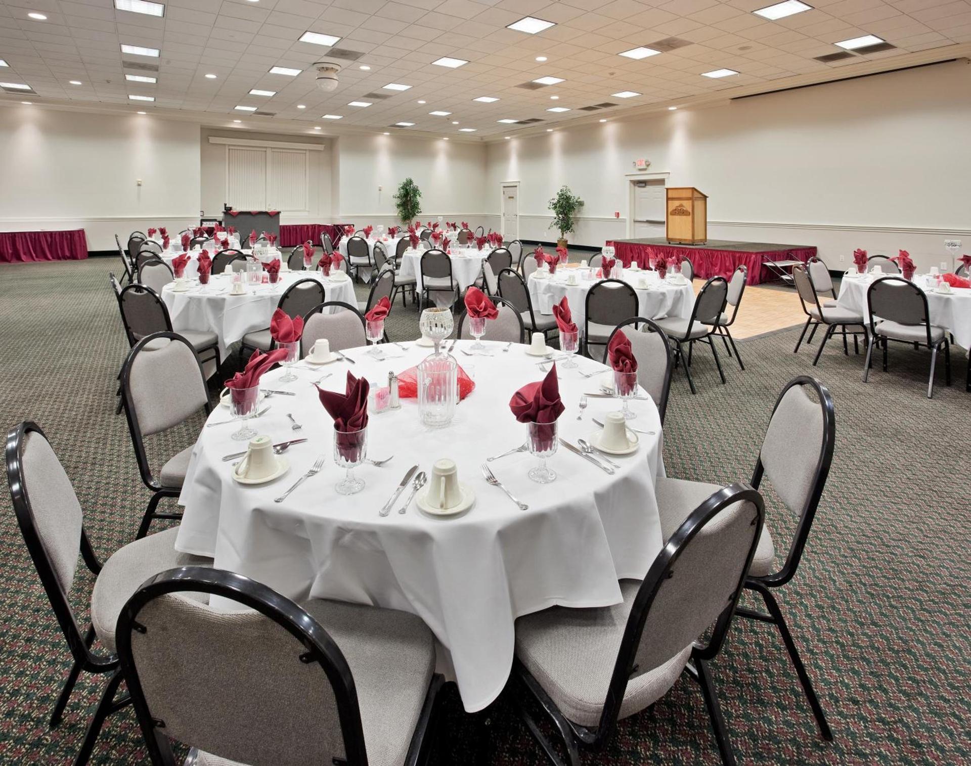 Holiday Inn Redding by IHG photo 20
