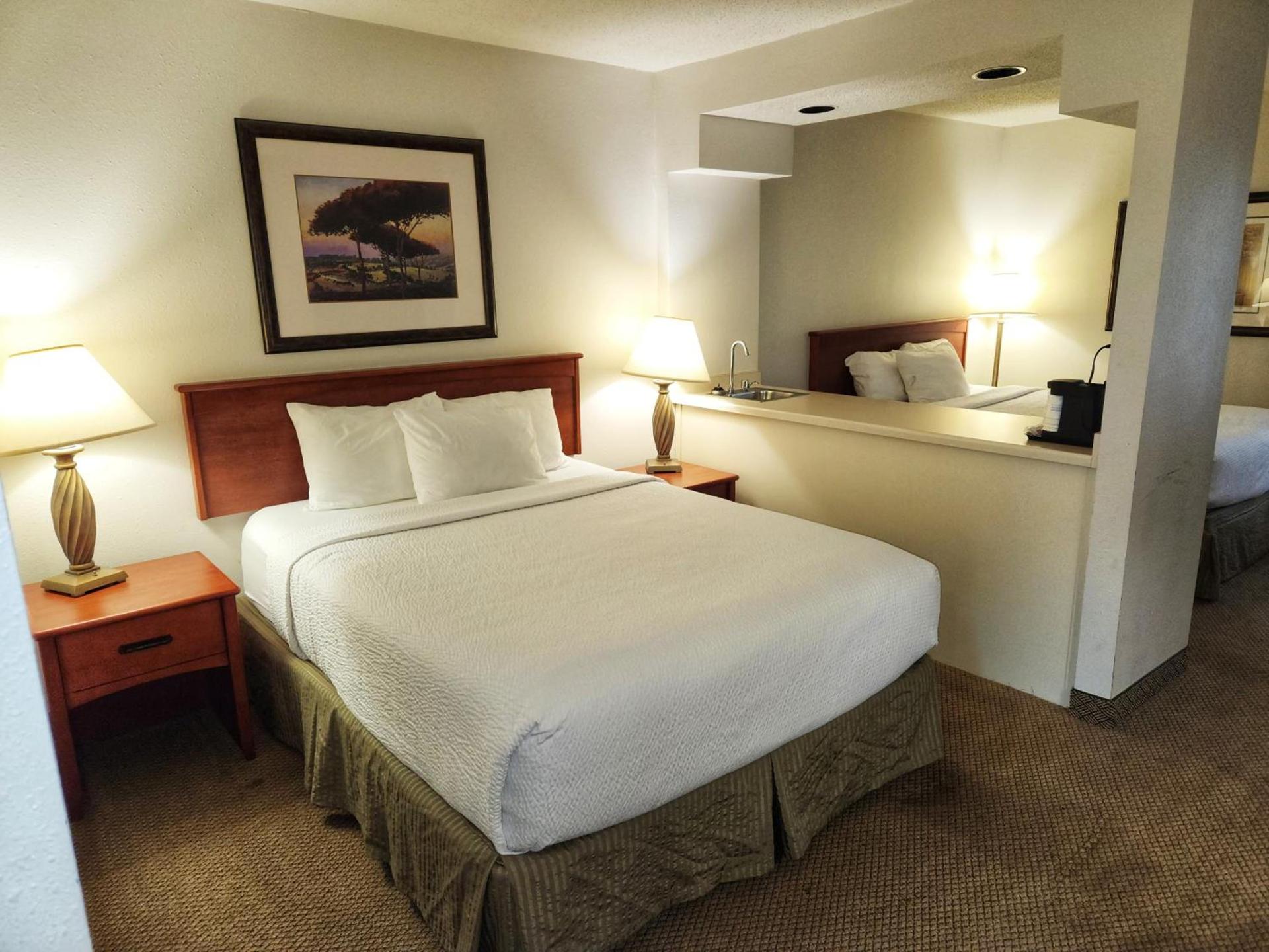 La Quinta by Wyndham Appleton College Avenue photo 36