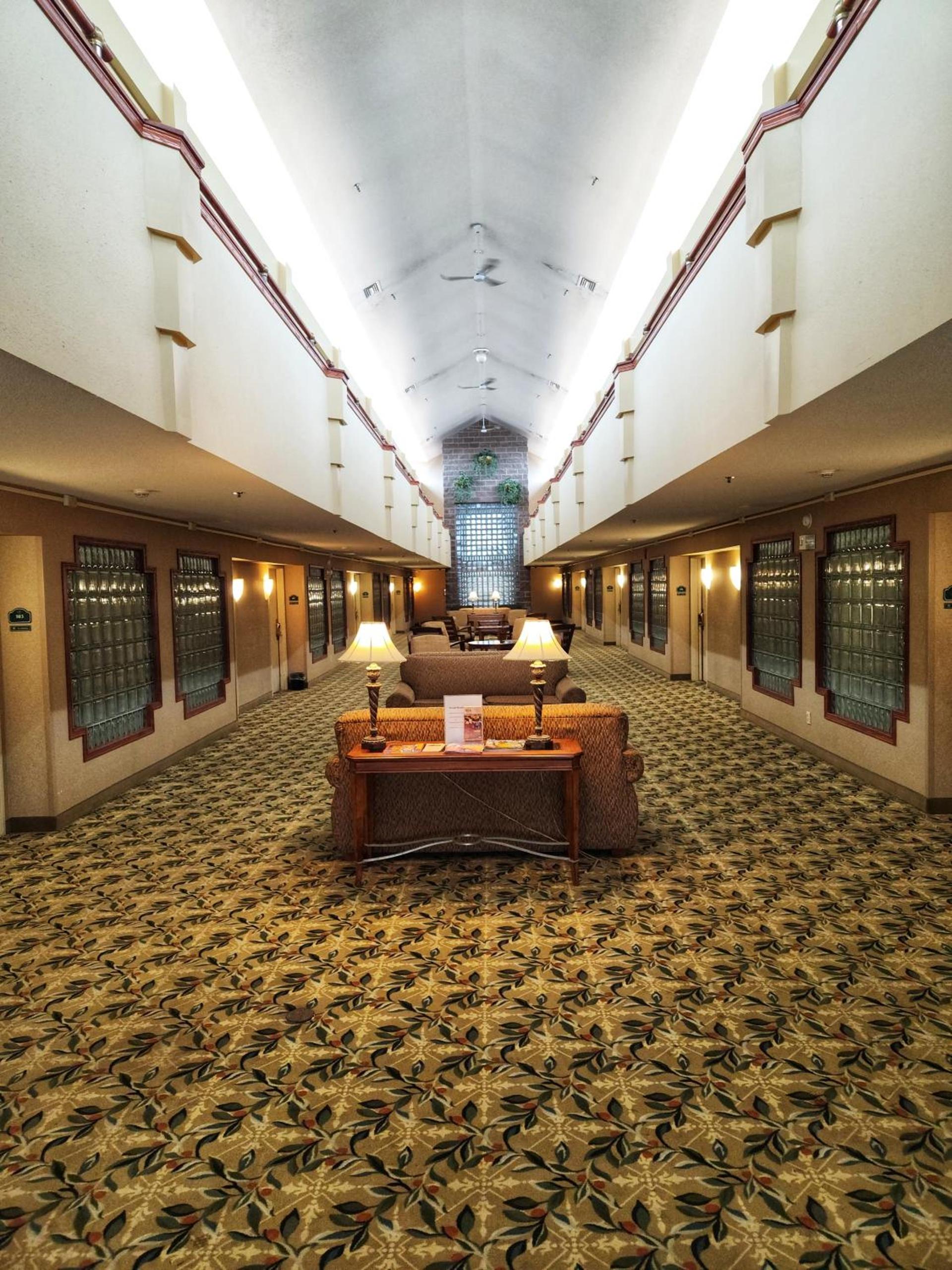 La Quinta by Wyndham Appleton College Avenue photo 57