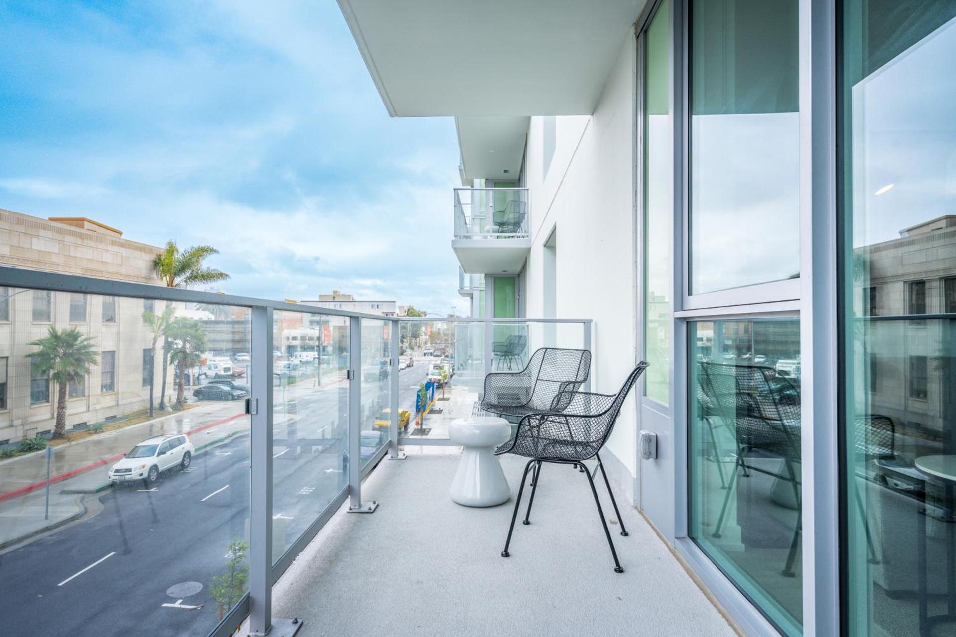 Level Long Beach - East Village photo 66
