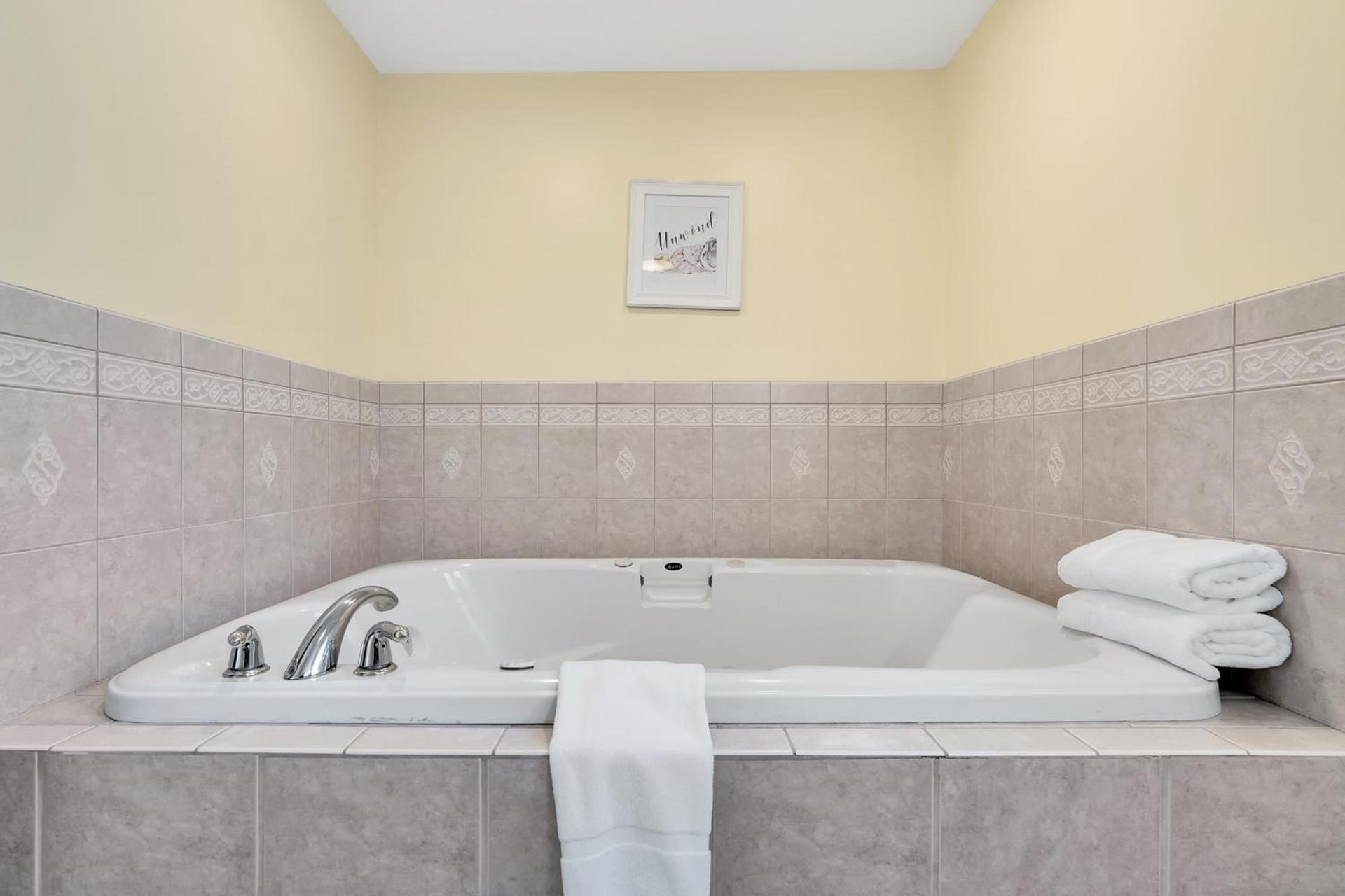 Abellona Inn & Suites photo 92