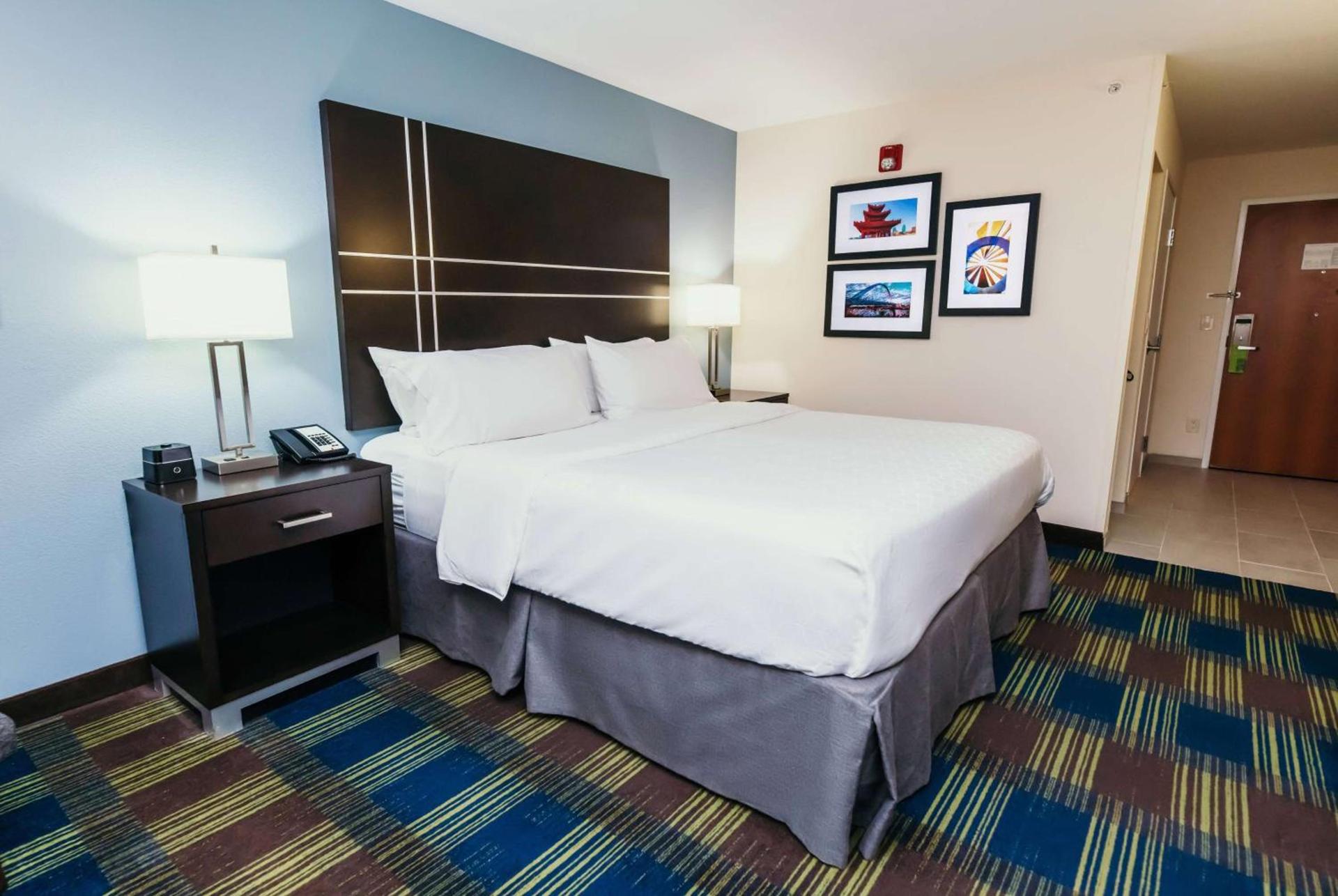 La Quinta Inn & Suites by Wyndham Ankeny IA - Des Moines IA photo 15