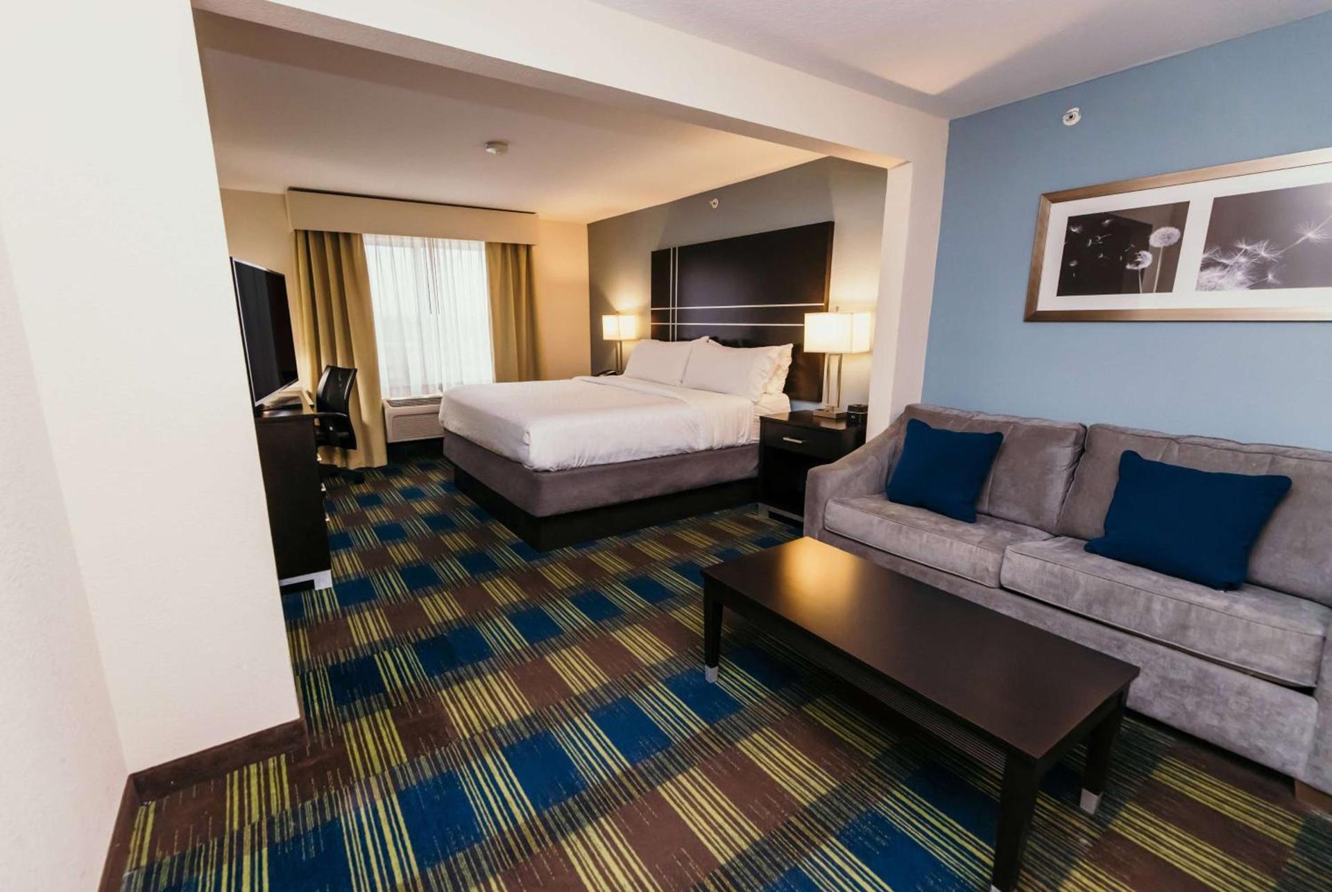 La Quinta Inn & Suites by Wyndham Ankeny IA - Des Moines IA photo 20