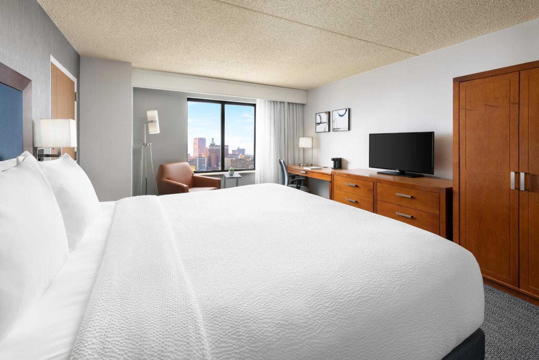 Courtyard by Marriott Atlantic City Beach Block photo 19