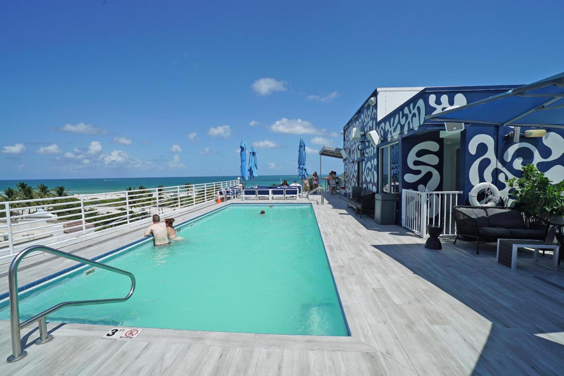 Deluxe apartments at the Congress photo 5
