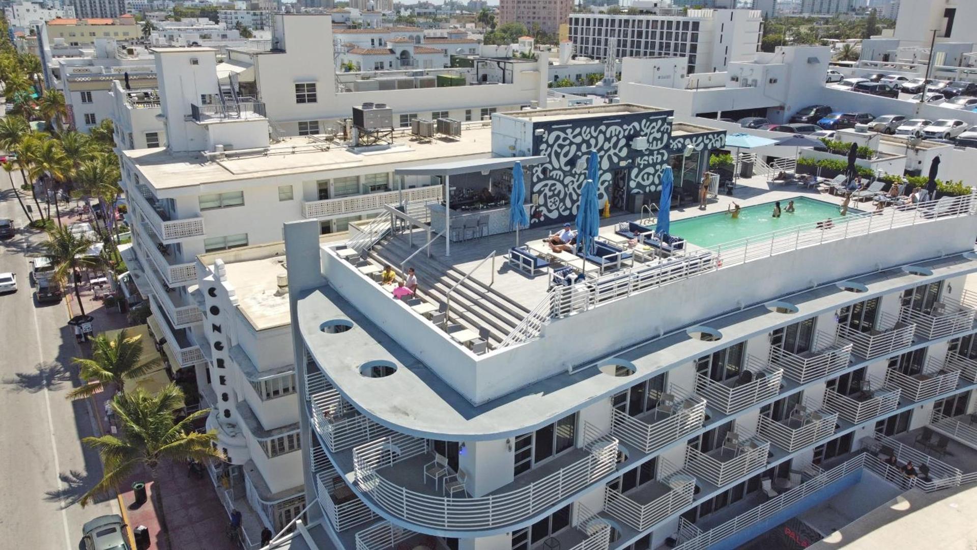Deluxe apartments at the Congress photo 43