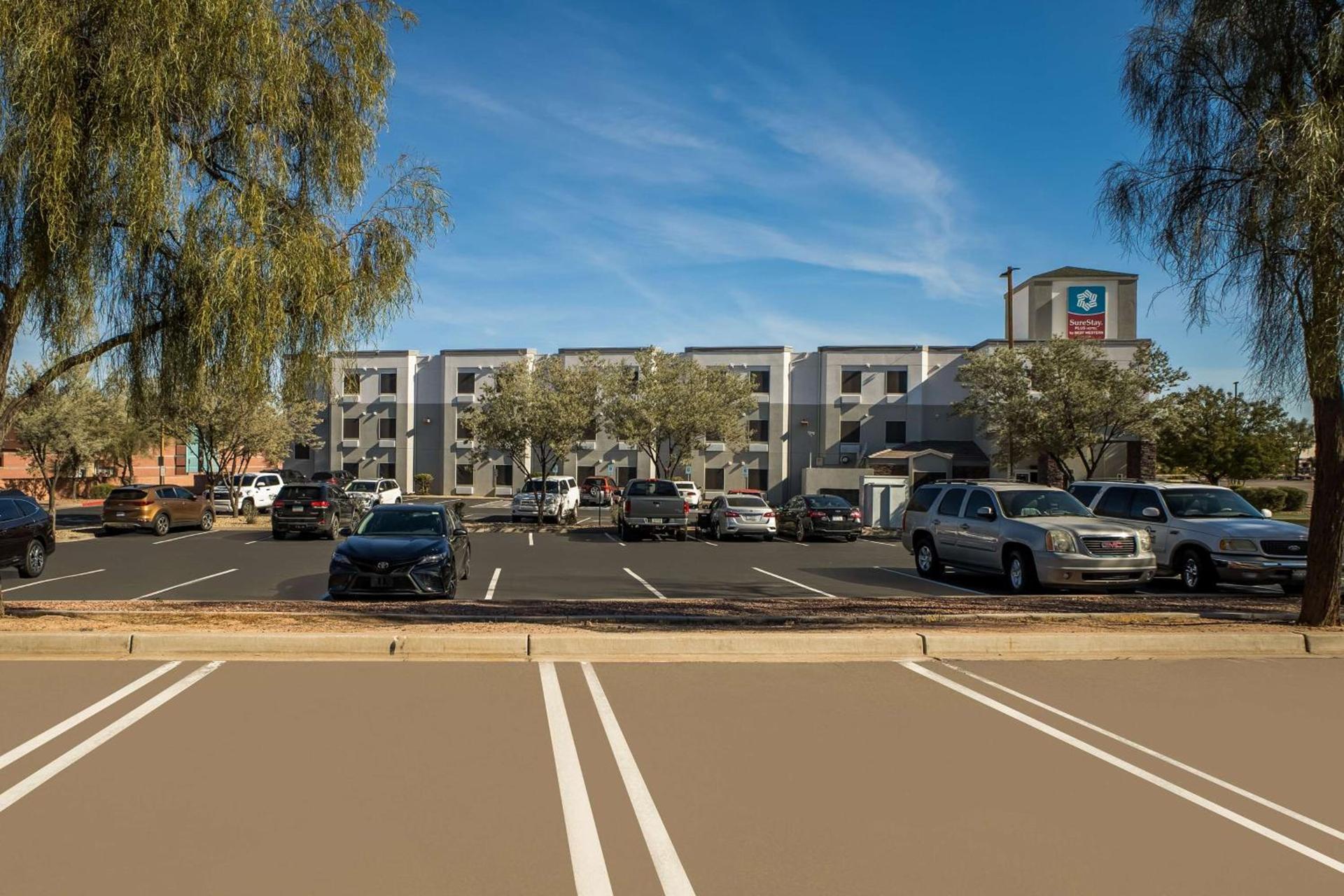 SureStay Plus by Best Western Mesa Superstition Springs photo 26