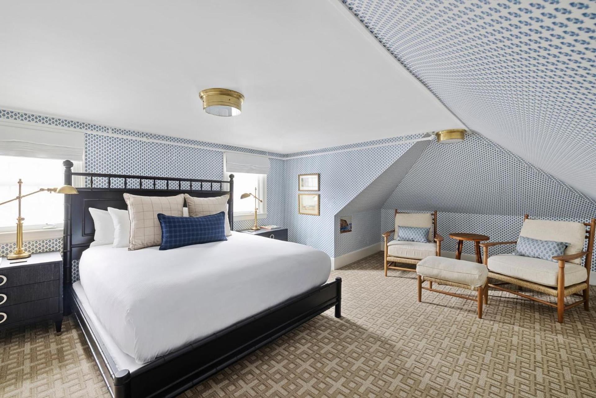 Kennebunkport Inn photo 10