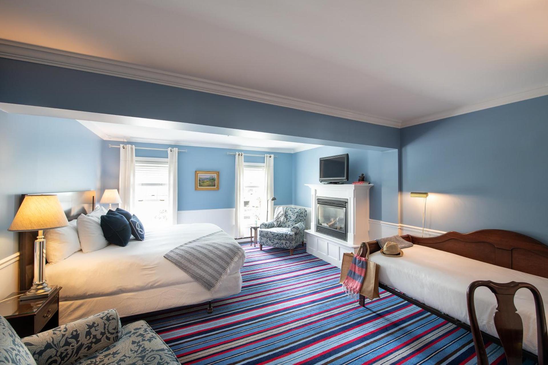 Kennebunkport Inn photo 7