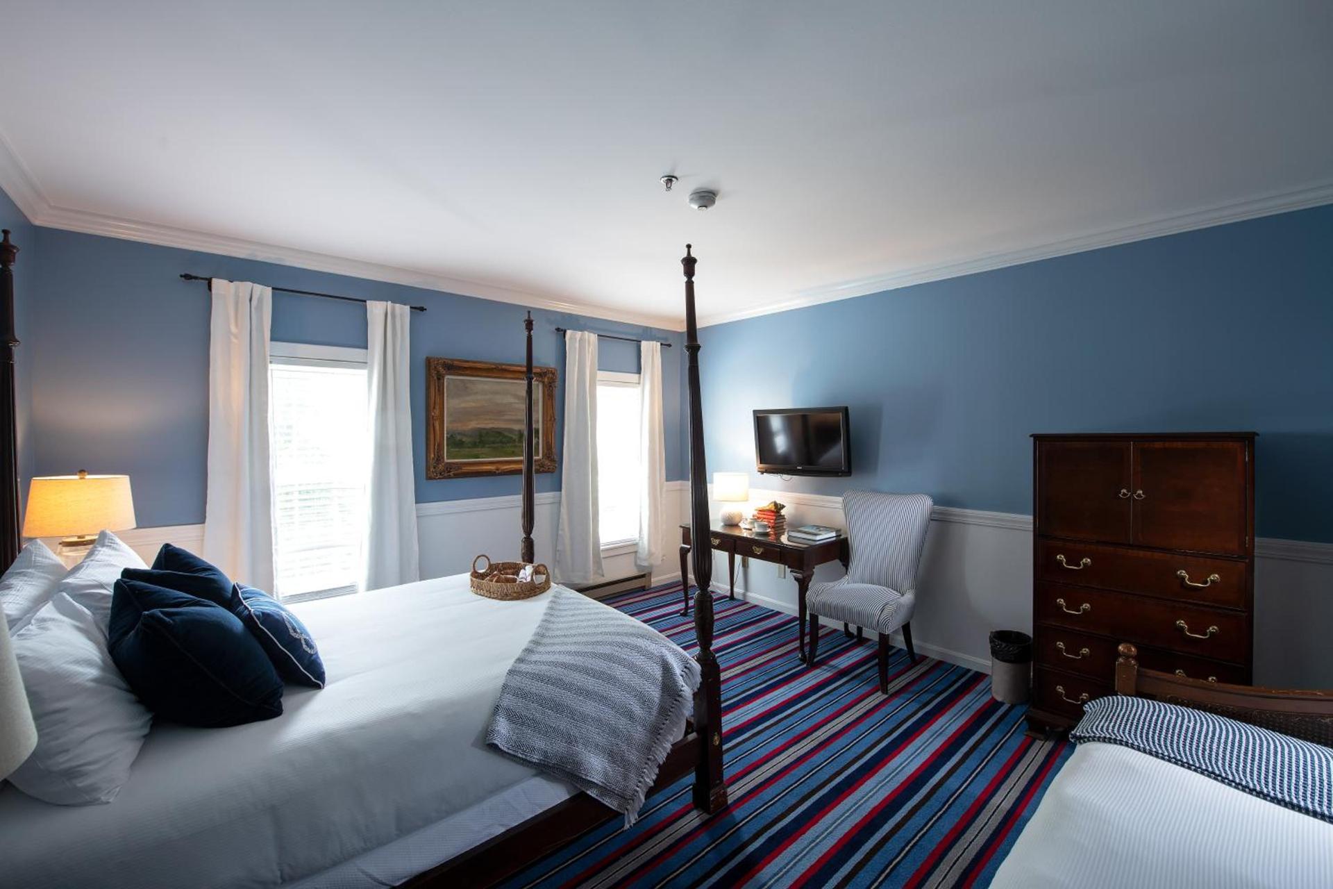 Kennebunkport Inn photo 48