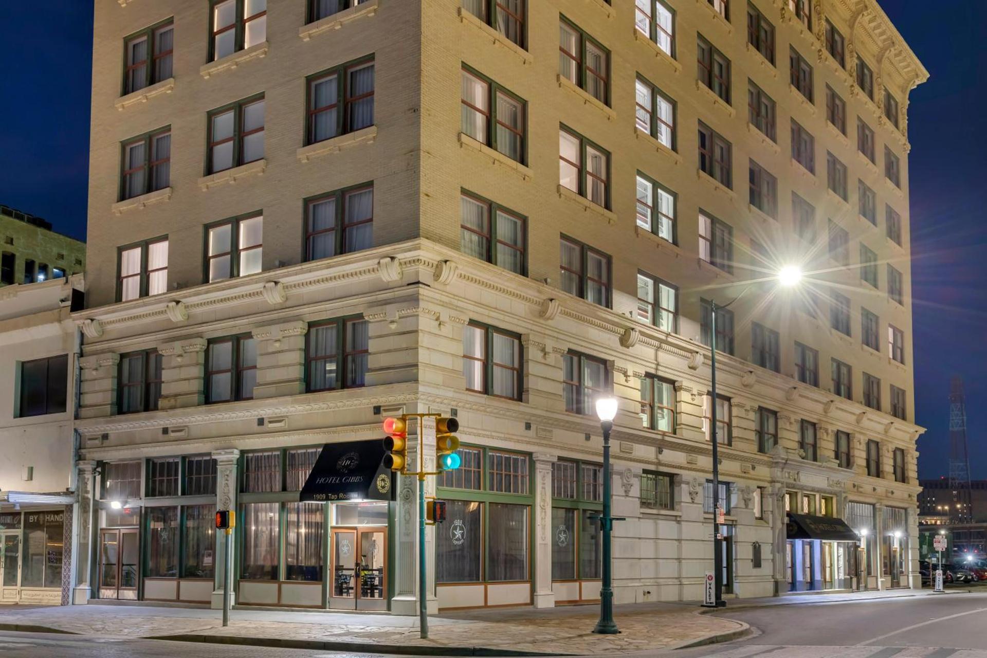 Hotel Gibbs Downtown Riverwalk photo 43