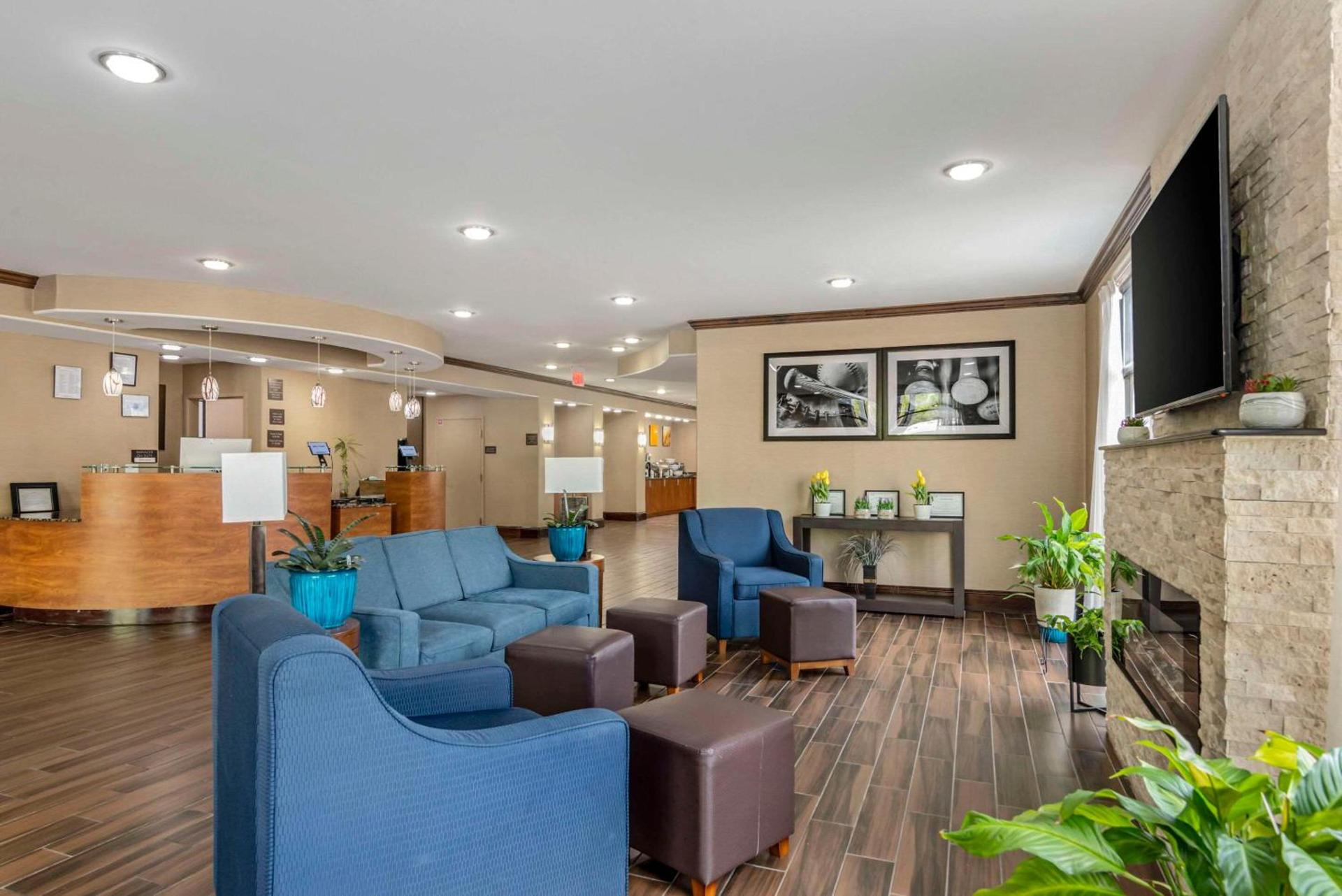 Comfort Suites At Kennesaw State University photo 10