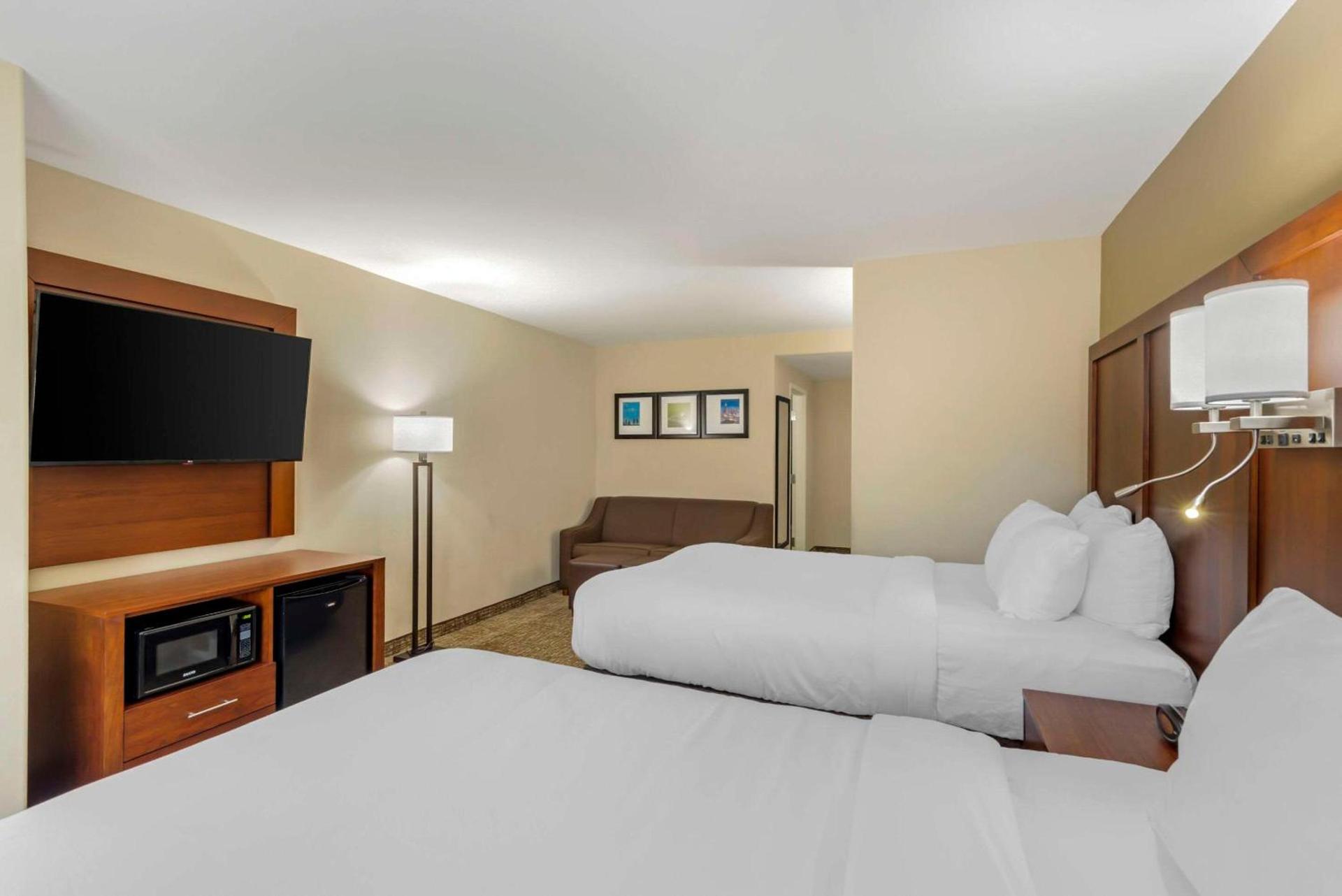 Comfort Suites At Kennesaw State University photo 22