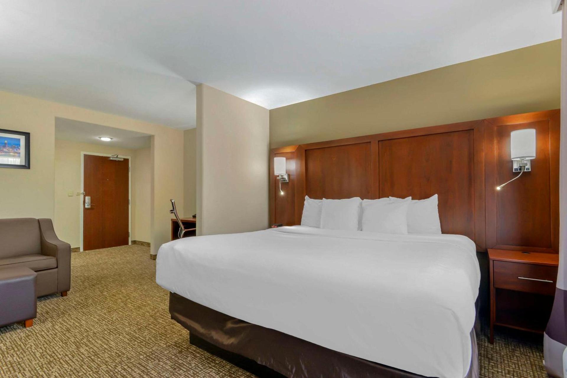 Comfort Suites At Kennesaw State University photo 19