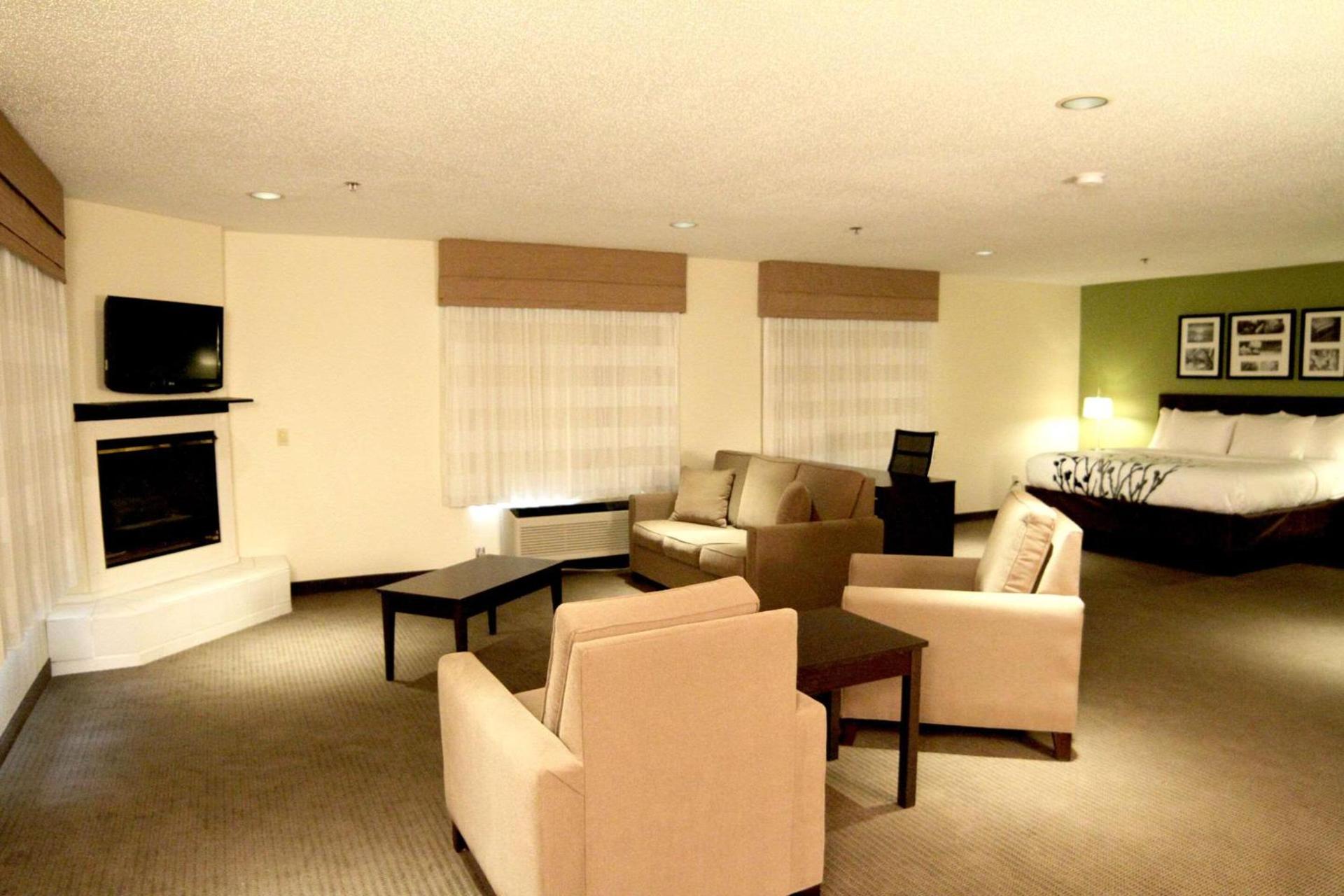 Sleep Inn Sandusky photo 15