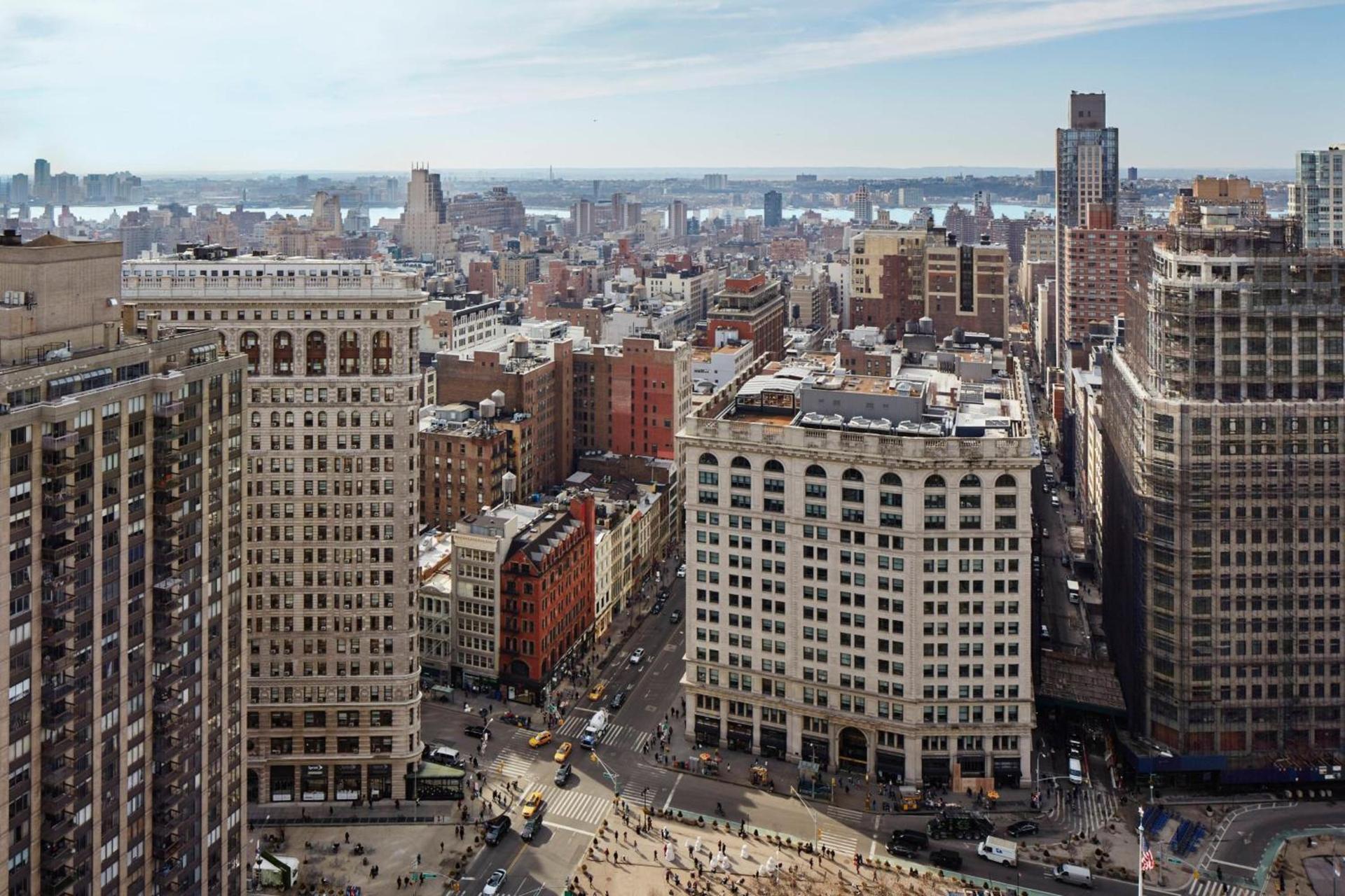 The New York EDITION photo 9