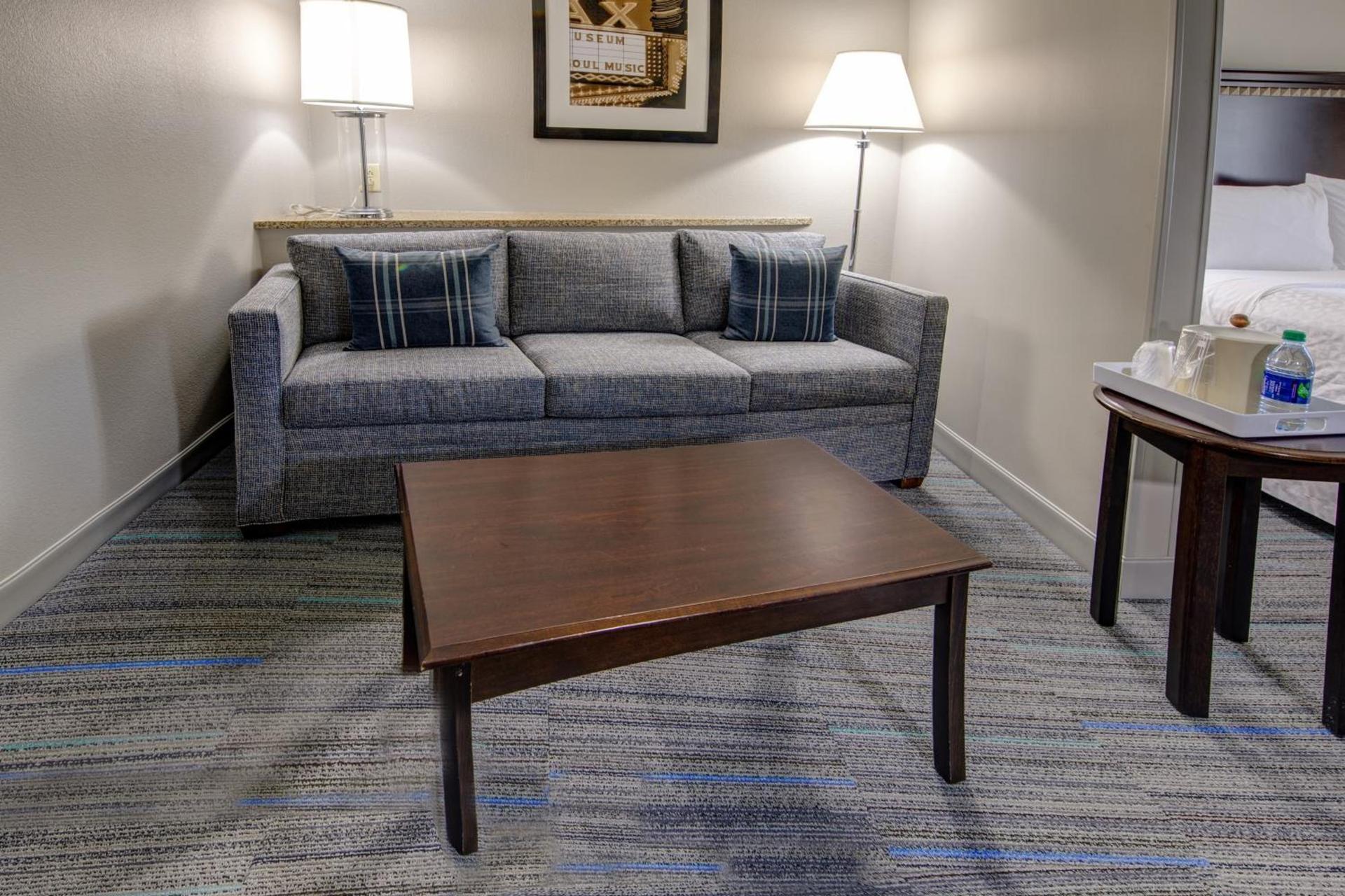 Four Points by Sheraton Memphis Southwind photo 9