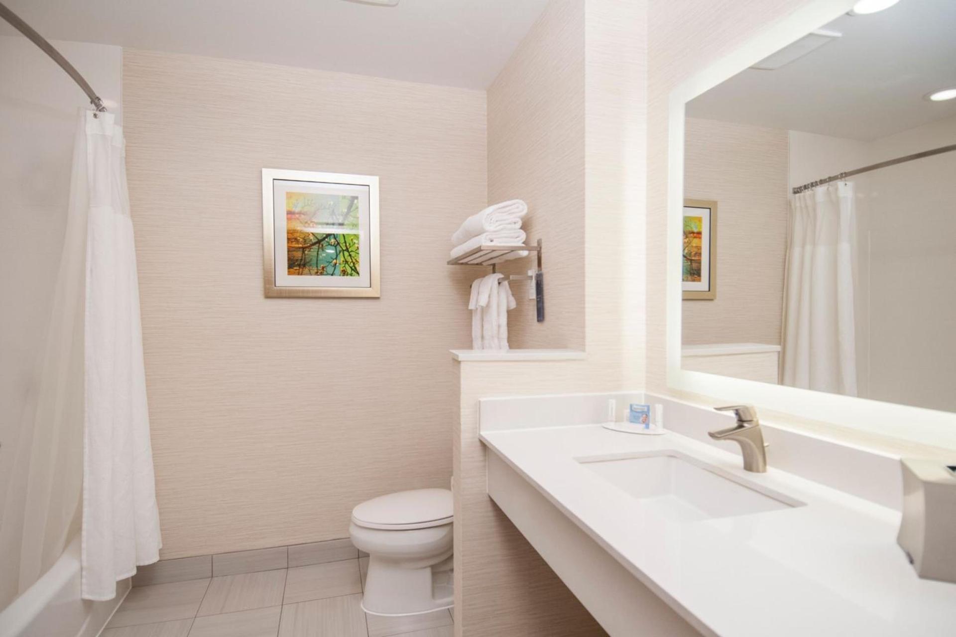 Fairfield Inn & Suites by Marriott Dallas Plano North photo 19