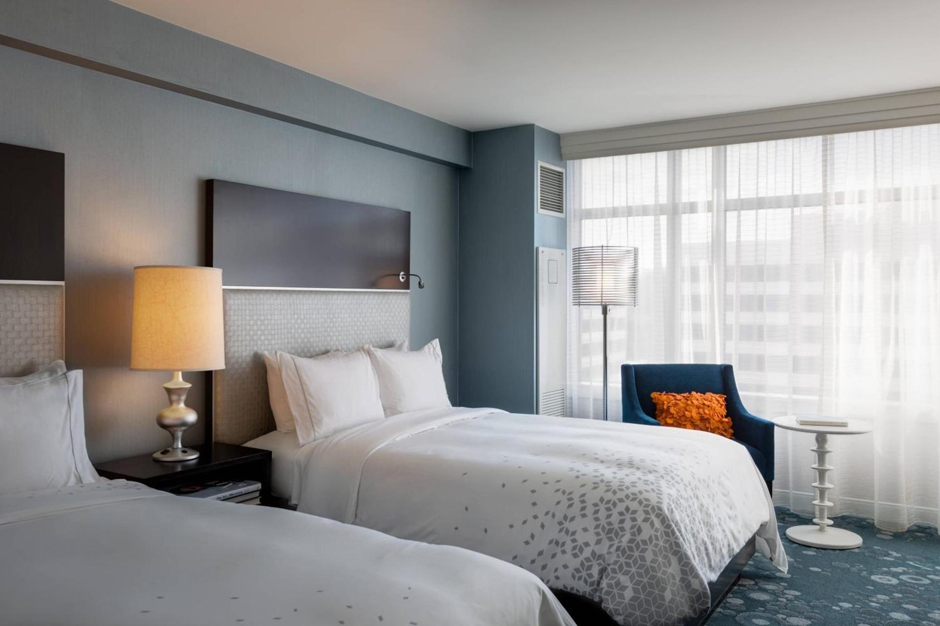 Renaissance Arlington Capital View Hotel photo 12