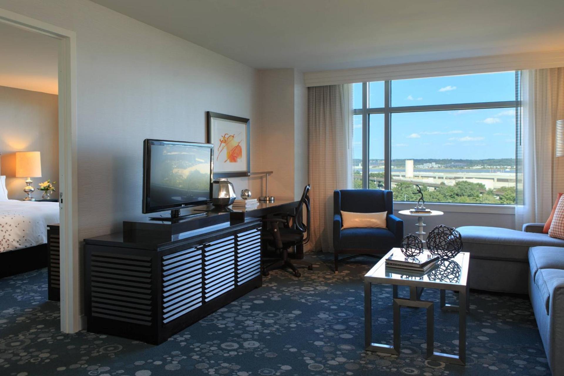 Renaissance Arlington Capital View Hotel photo 21